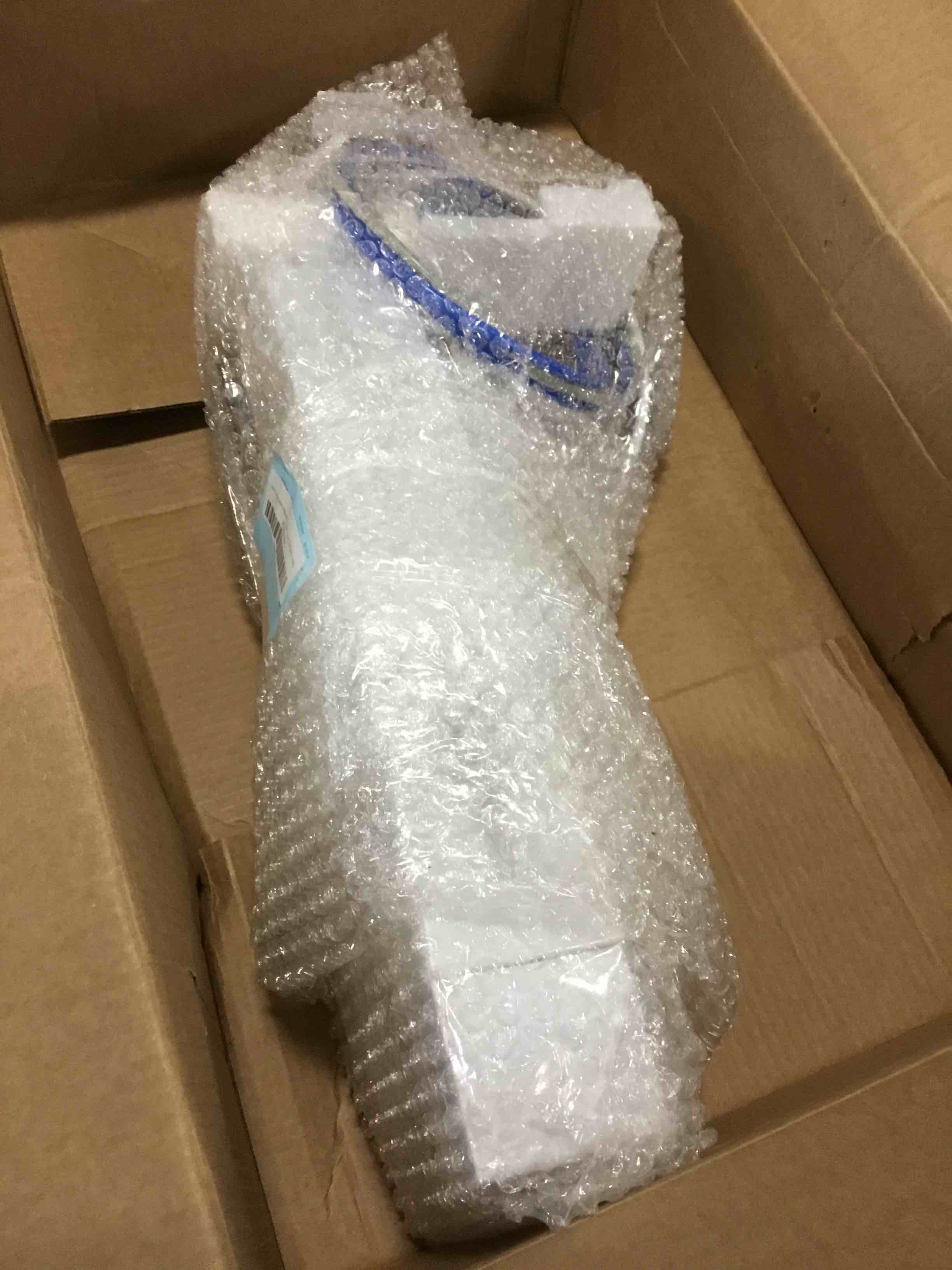 https://s3.amazonaws.com/lotting-images-prod/bidfta/PPE2246453_1737739986171.jpeg