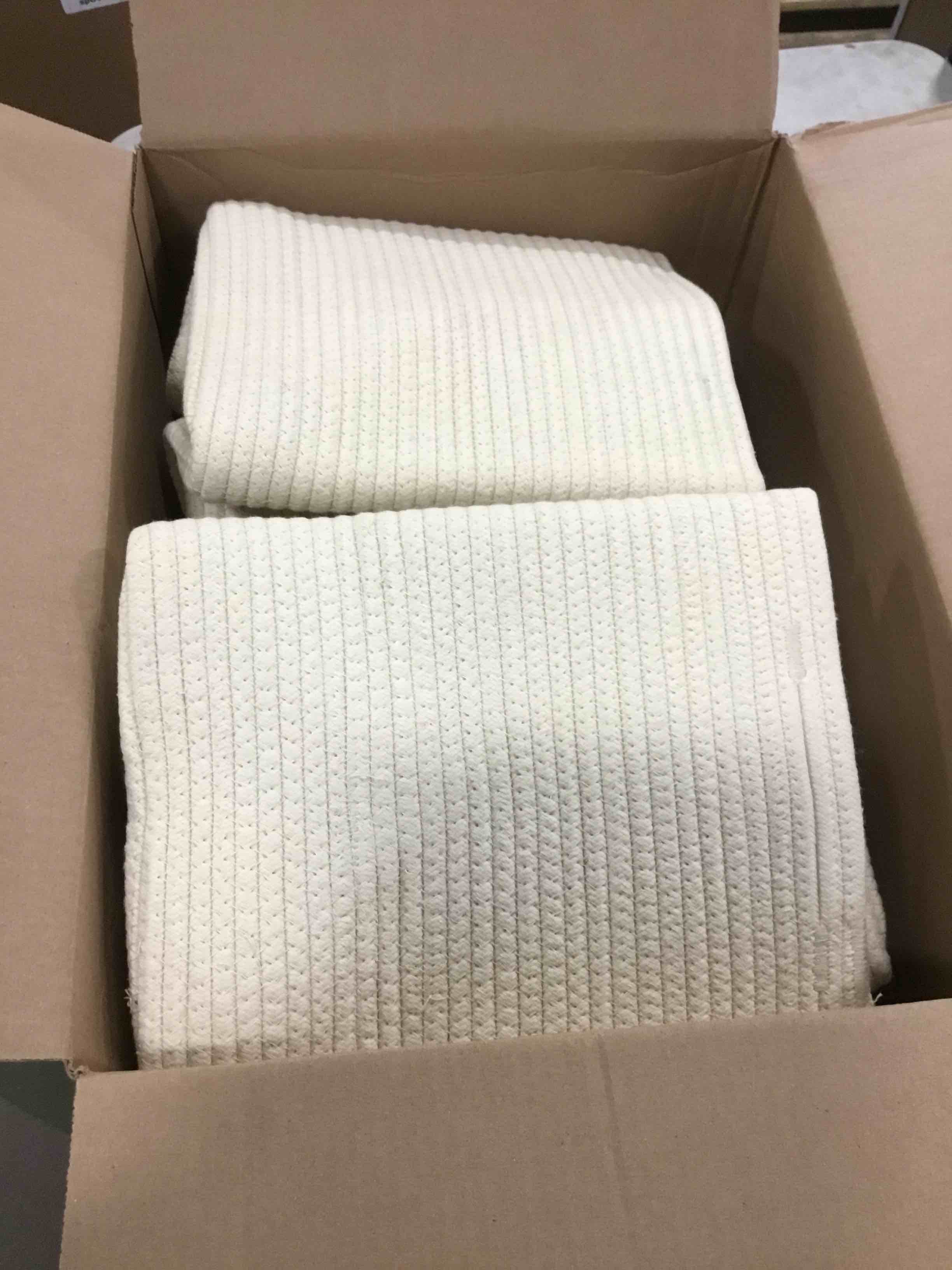 https://s3.amazonaws.com/lotting-images-prod/bidfta/PPE2246713_1738004306683.jpeg