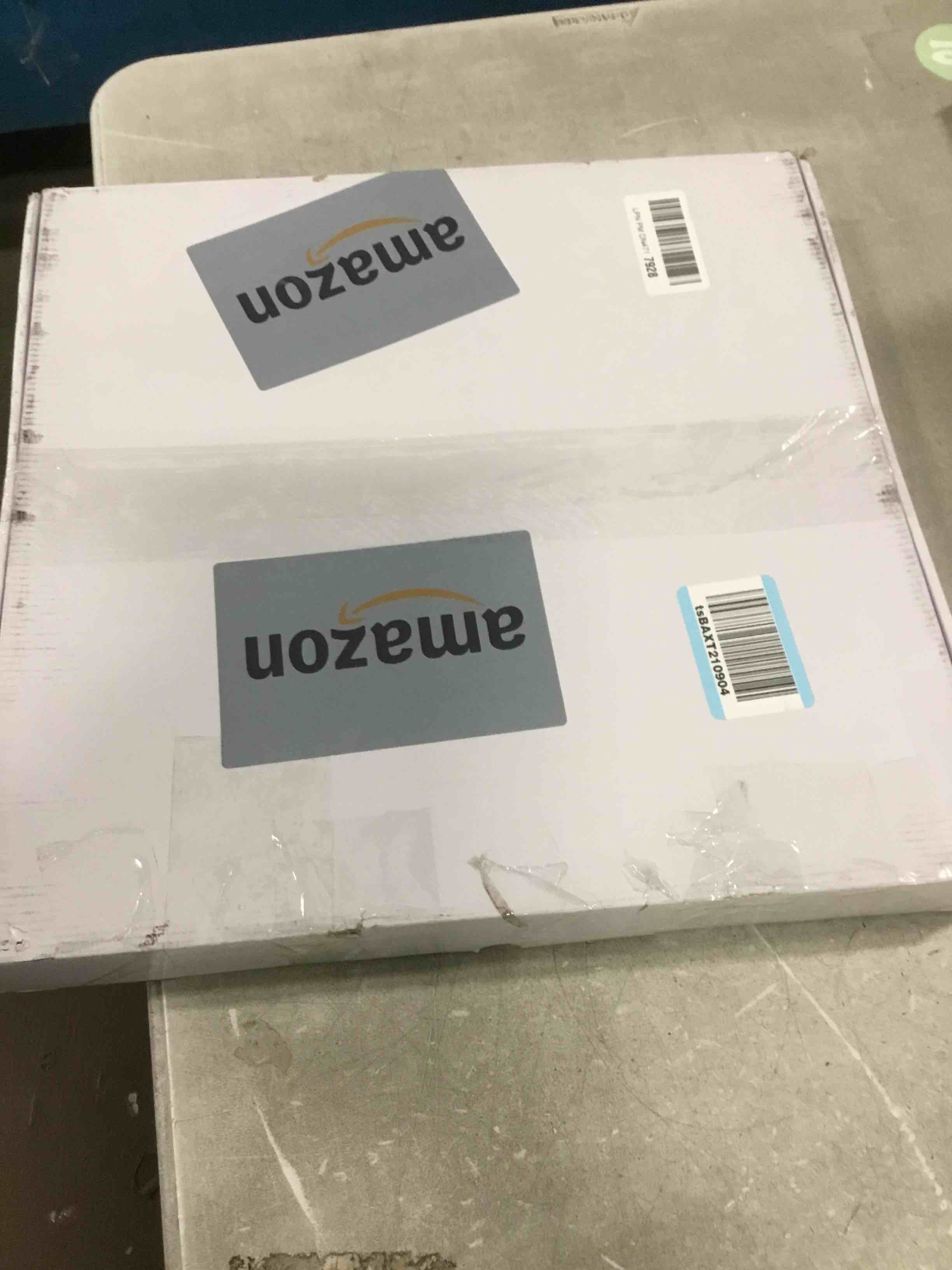 https://s3.amazonaws.com/lotting-images-prod/bidfta/PPE2246871_1738075052959.jpeg