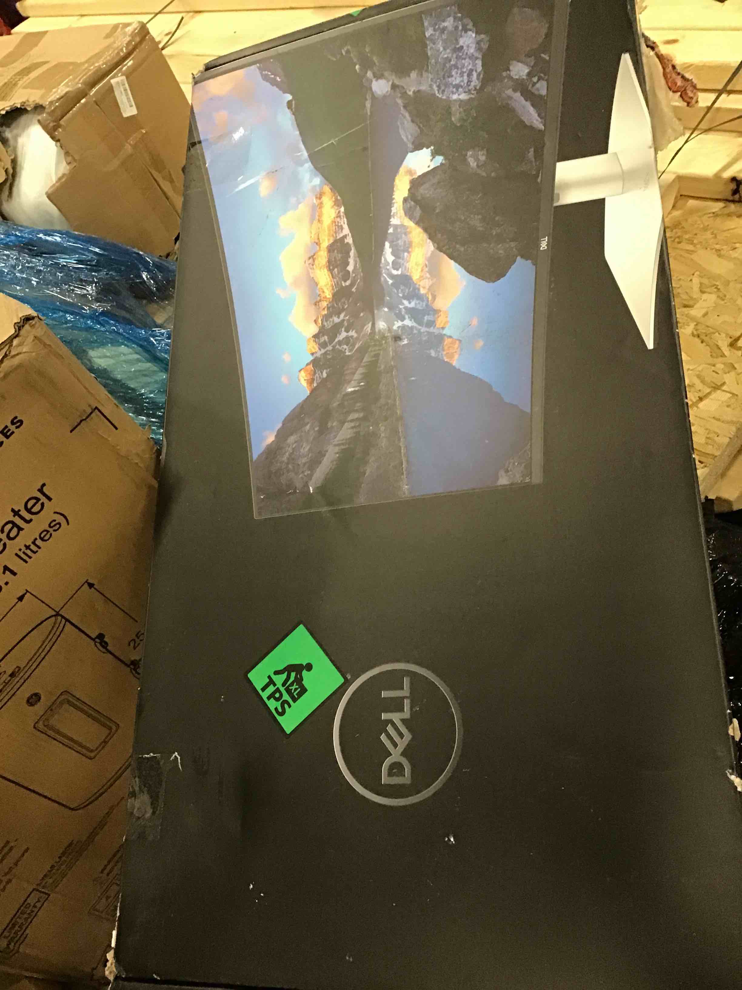 https://s3.amazonaws.com/lotting-images-prod/bidfta/PPE2254044_1744038205058.jpeg