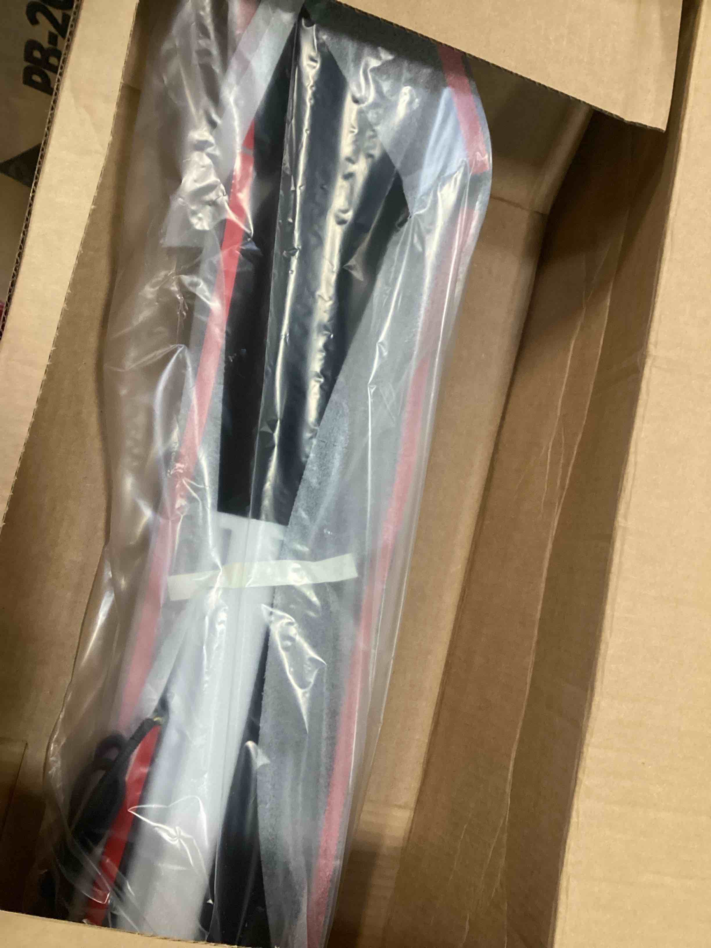 https://s3.amazonaws.com/lotting-images-prod/bidfta/PPE2254612_1744804724631.jpeg