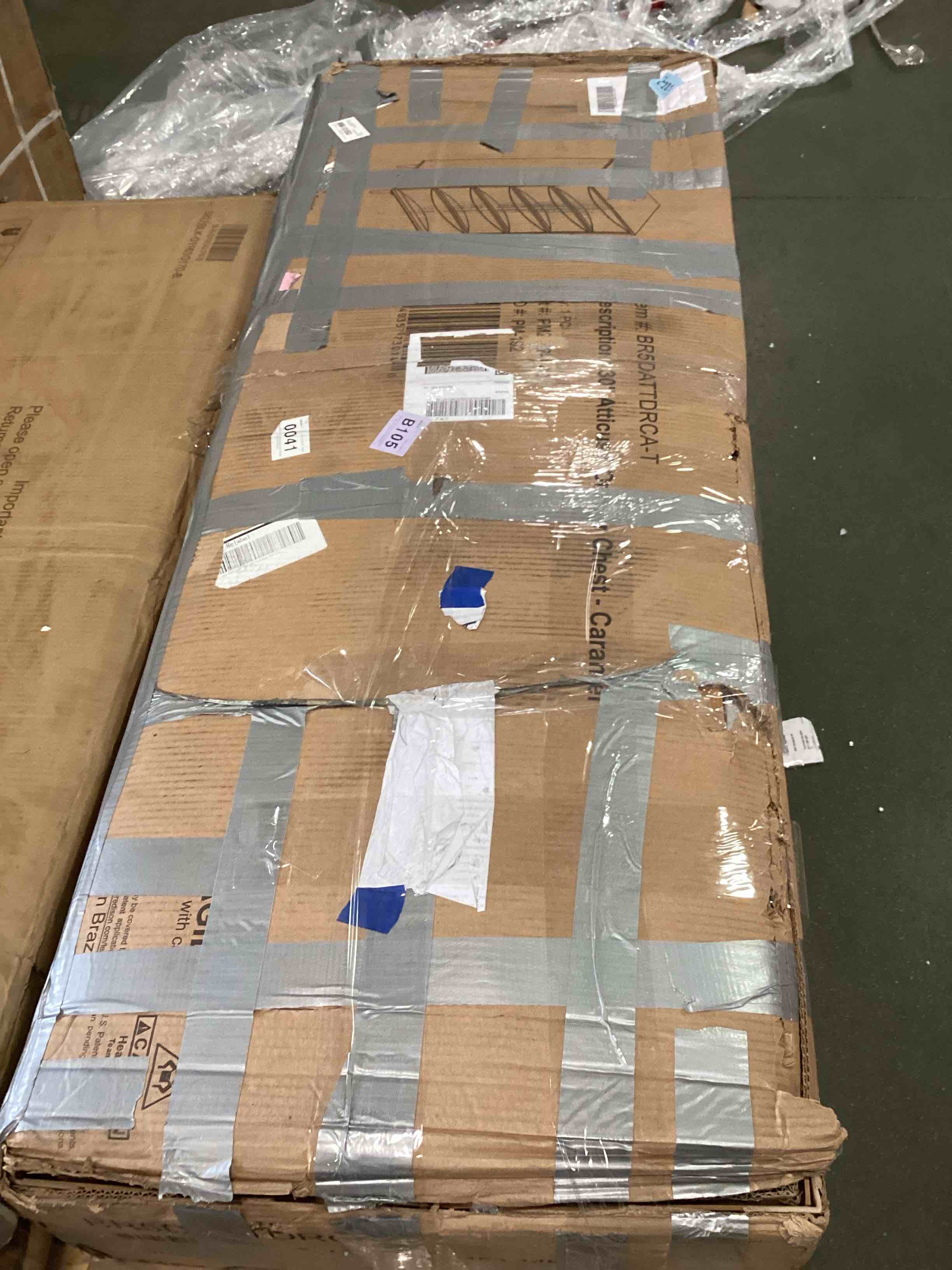 https://s3.amazonaws.com/lotting-images-prod/bidfta/PPE2255152_1749041626595.jpeg