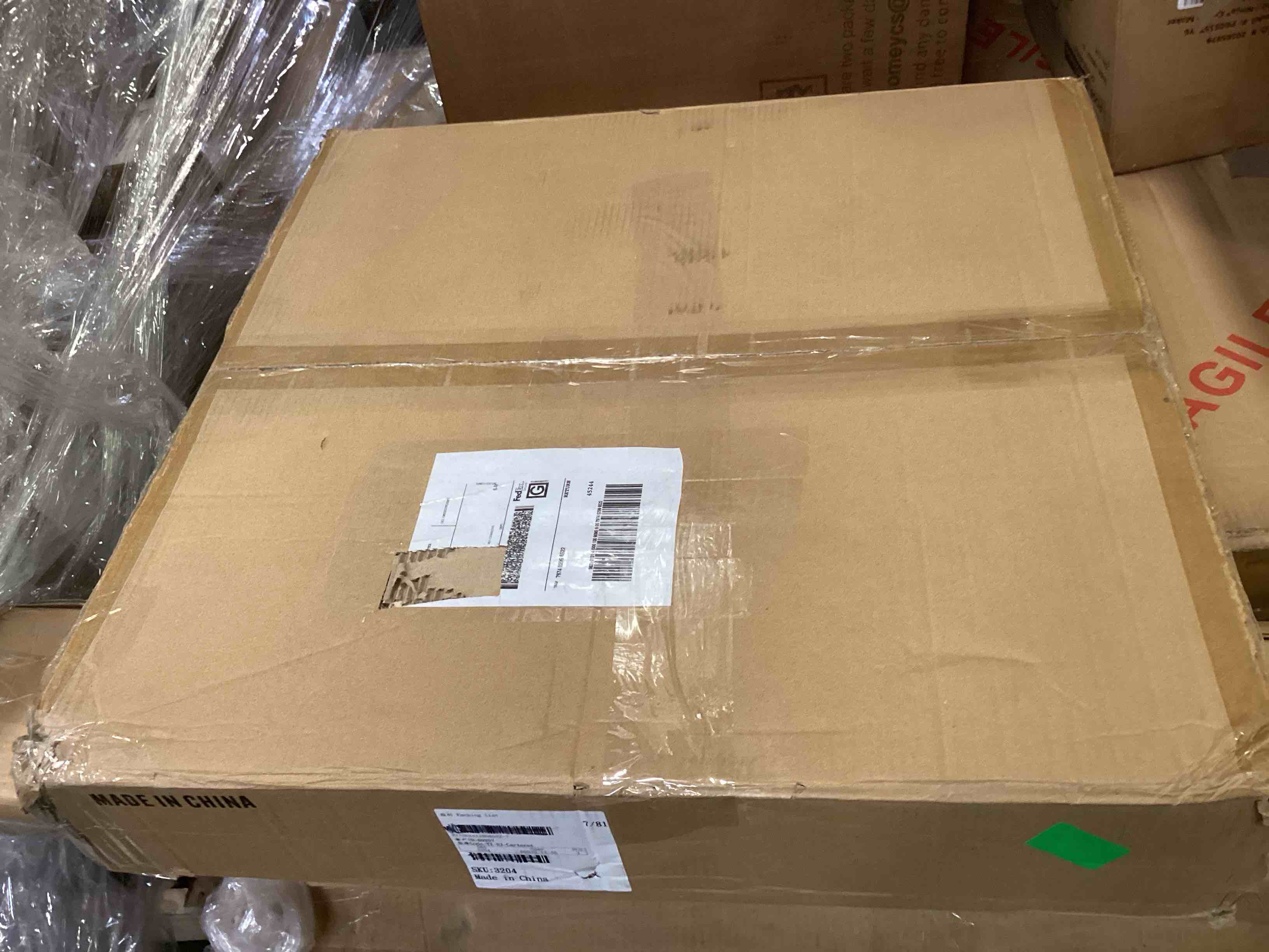 https://s3.amazonaws.com/lotting-images-prod/bidfta/PPE2255264_1749068100708.jpeg