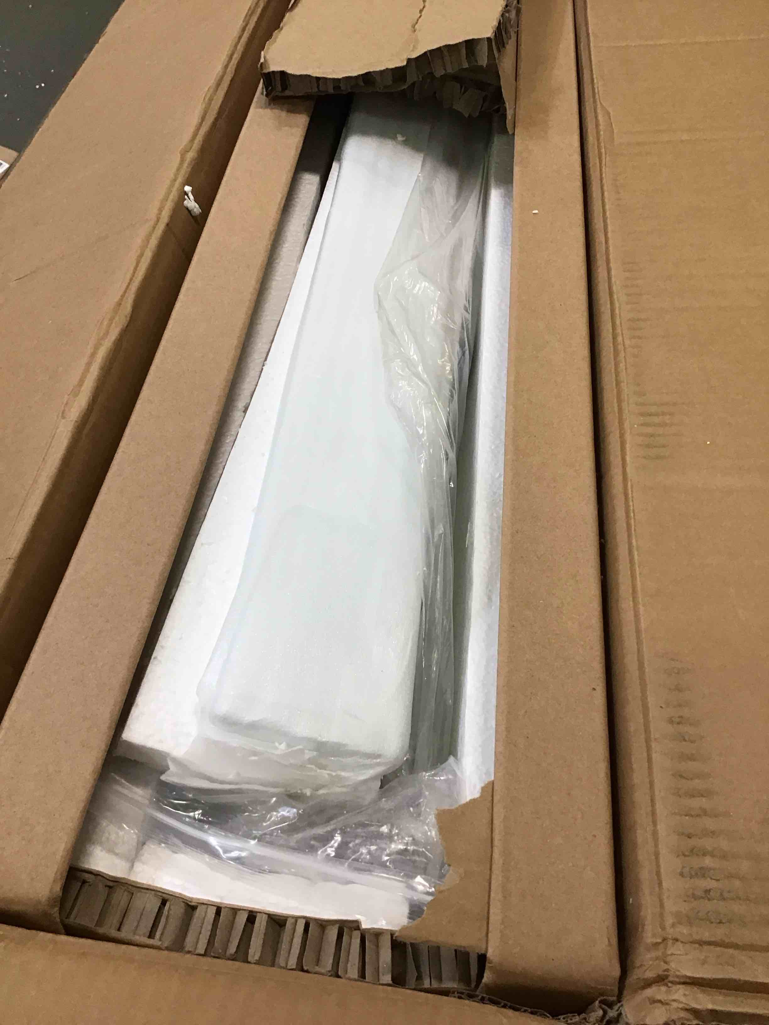 https://s3.amazonaws.com/lotting-images-prod/bidfta/PPE2255479_1749566118995.jpeg