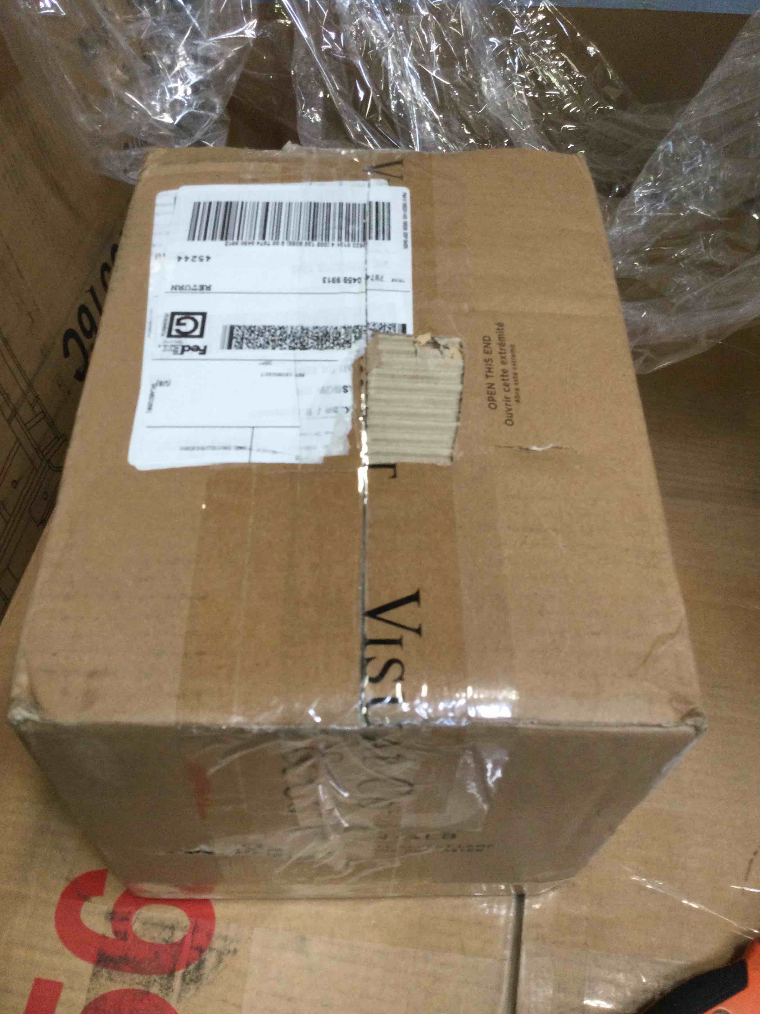 https://s3.amazonaws.com/lotting-images-prod/bidfta/PPE2255597_1749586371126.jpeg