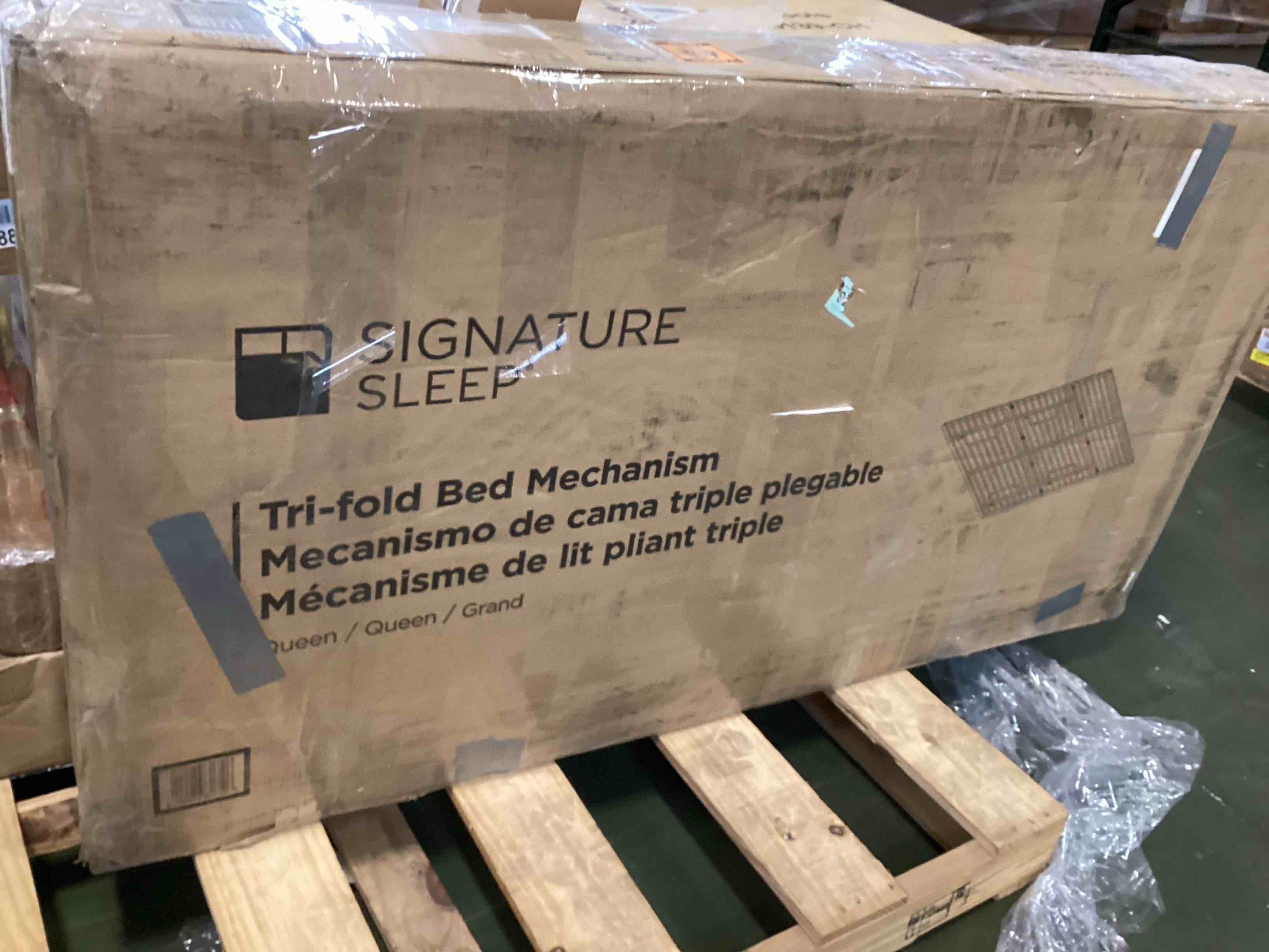 https://s3.amazonaws.com/lotting-images-prod/bidfta/PPE2255772_1749735677304.jpeg