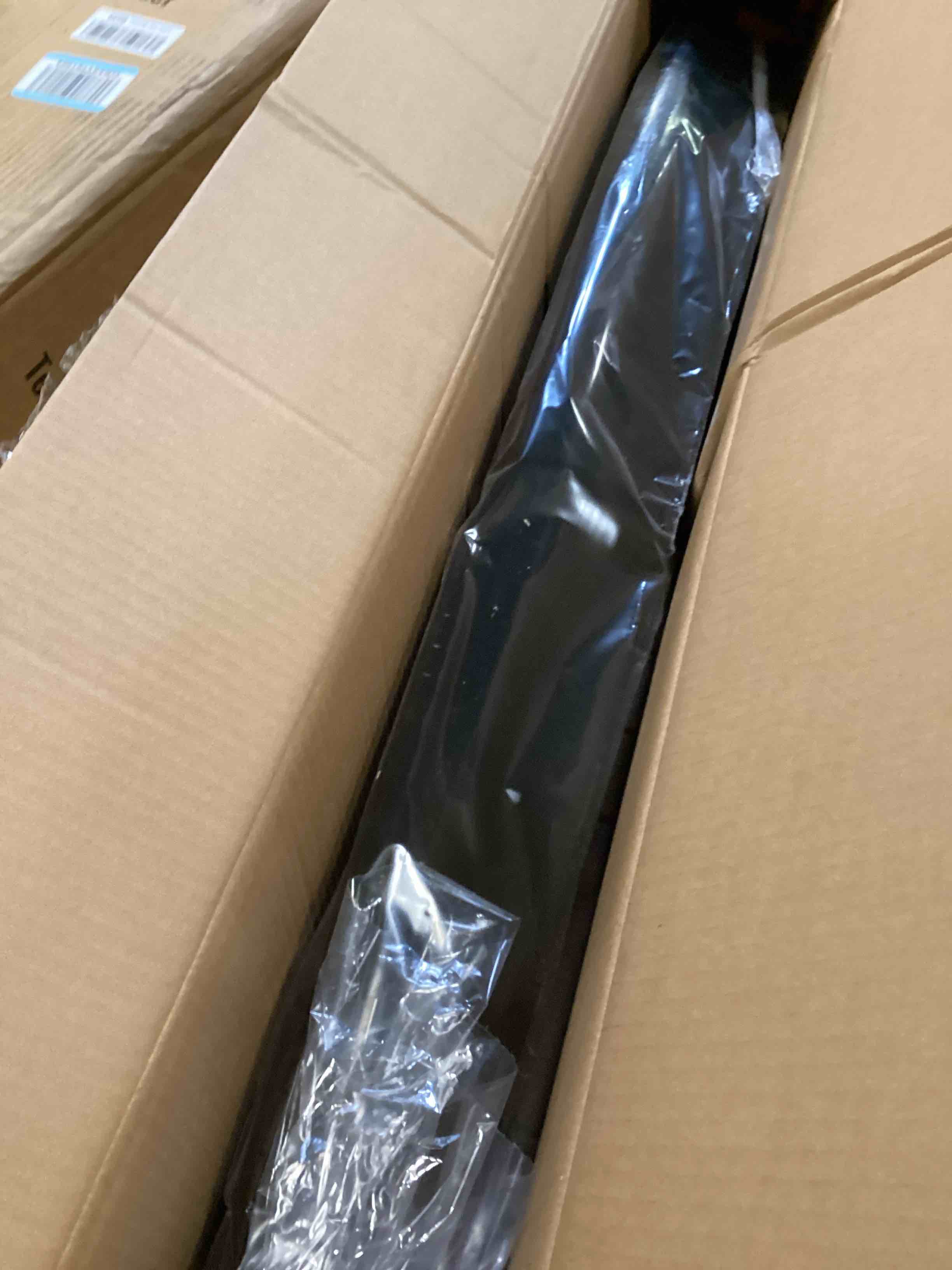 https://s3.amazonaws.com/lotting-images-prod/bidfta/PPE2256123_1749913844363.jpeg
