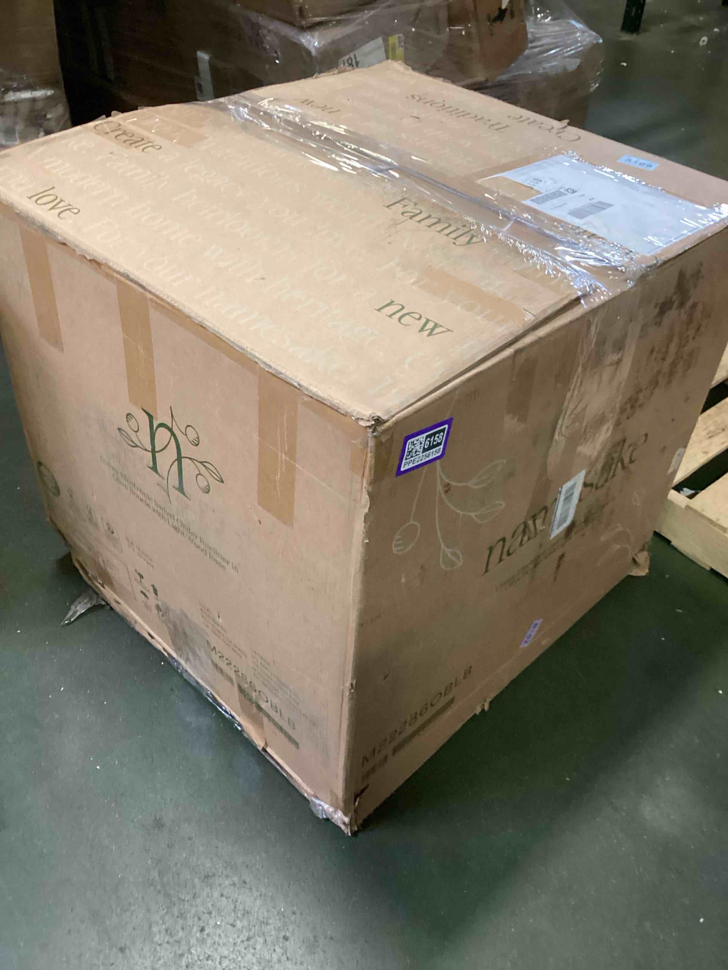 https://s3.amazonaws.com/lotting-images-prod/bidfta/PPE2256158_1749925482140.jpeg