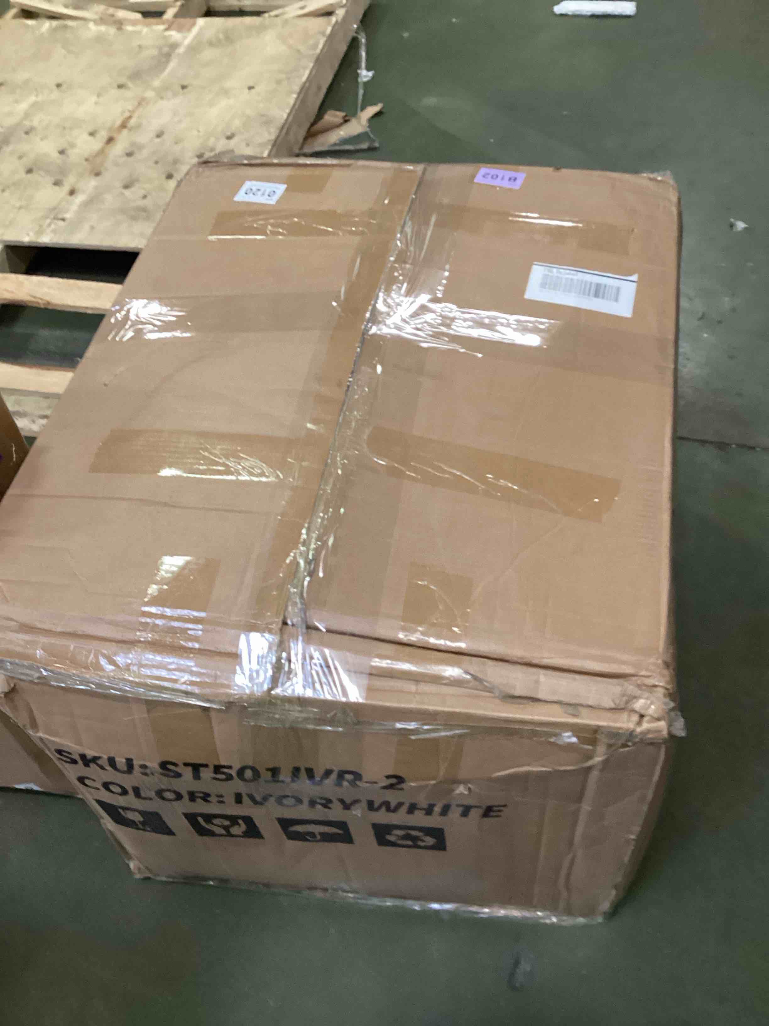 https://s3.amazonaws.com/lotting-images-prod/bidfta/PPE2256227_1750087444444.jpeg