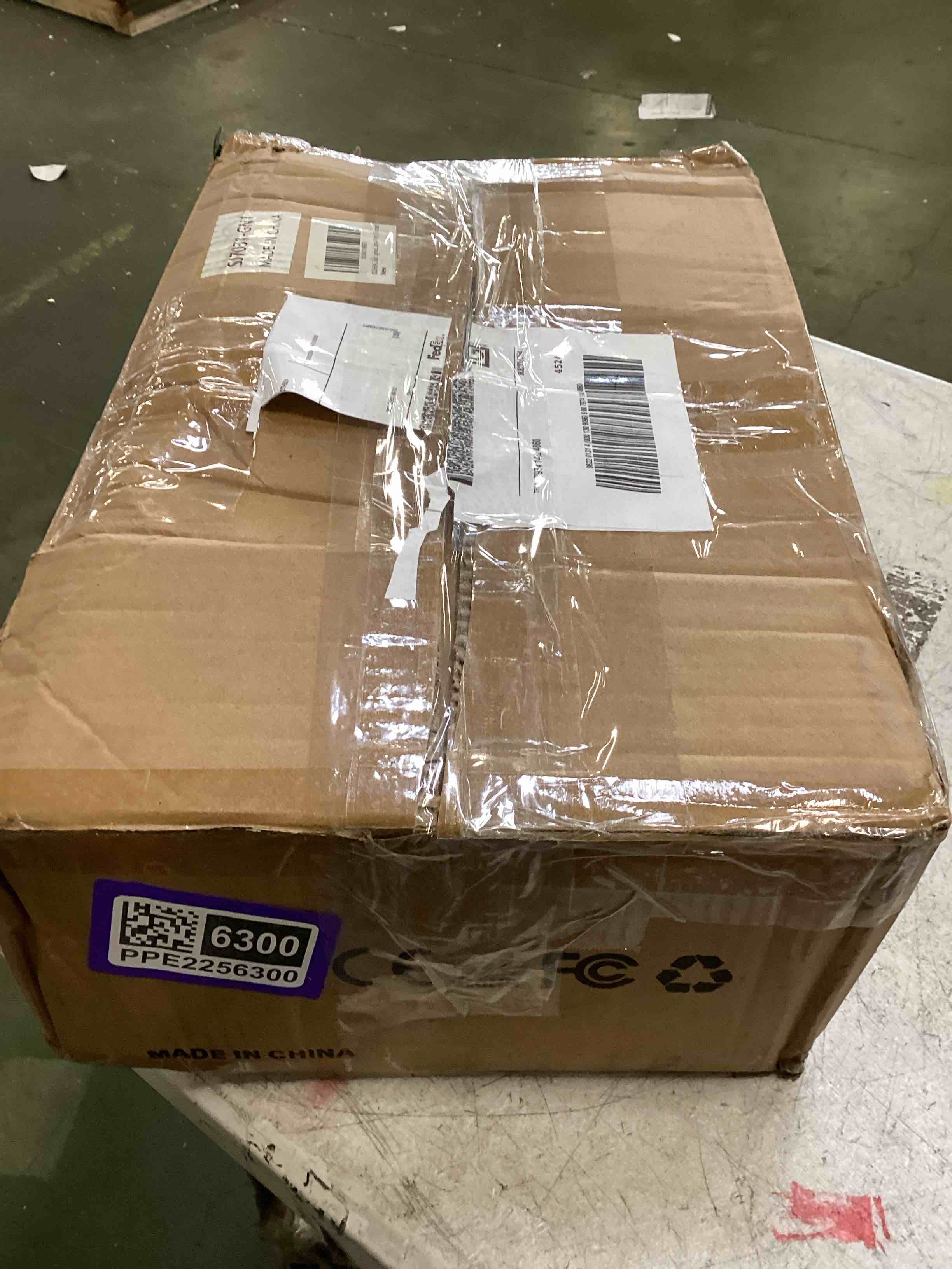 https://s3.amazonaws.com/lotting-images-prod/bidfta/PPE2256300_1750164743362.jpeg