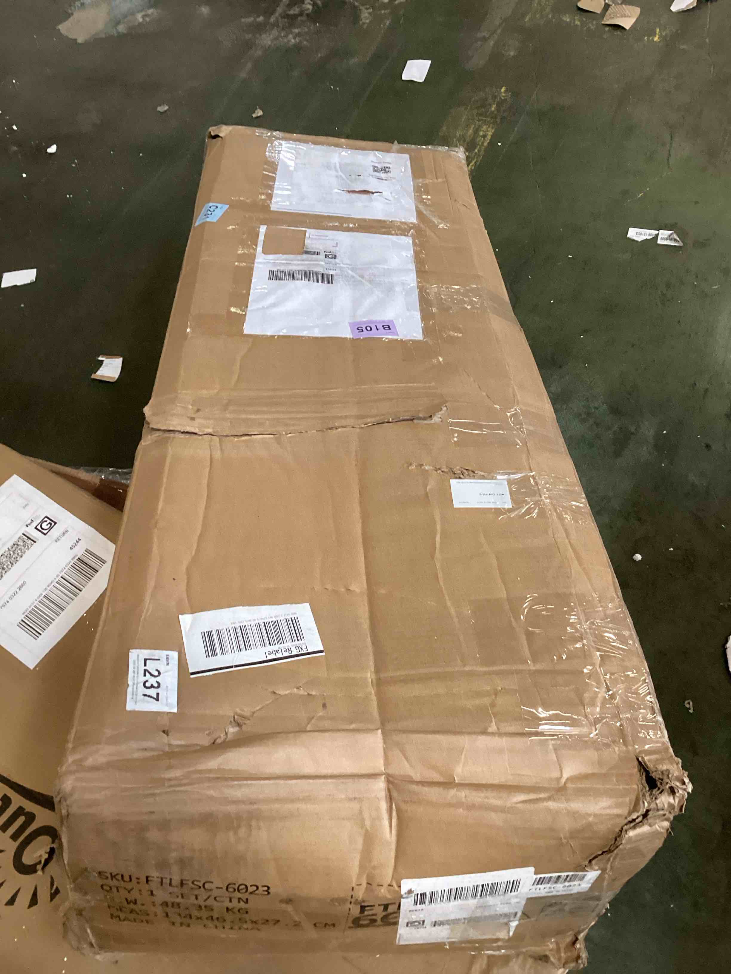 https://s3.amazonaws.com/lotting-images-prod/bidfta/PPE2256318_1750166708489.jpeg