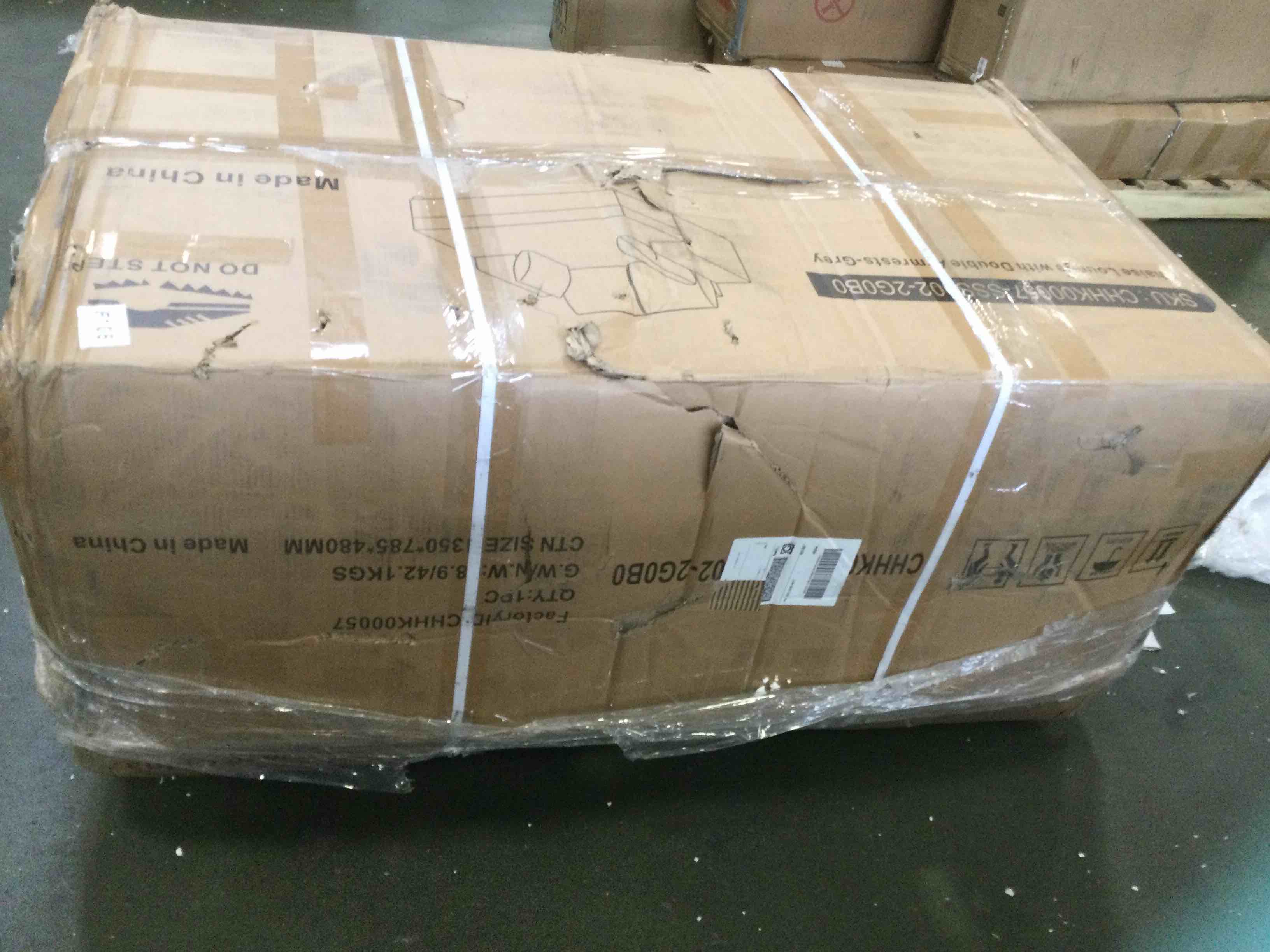https://s3.amazonaws.com/lotting-images-prod/bidfta/PPE2256395_1750186728061.jpeg