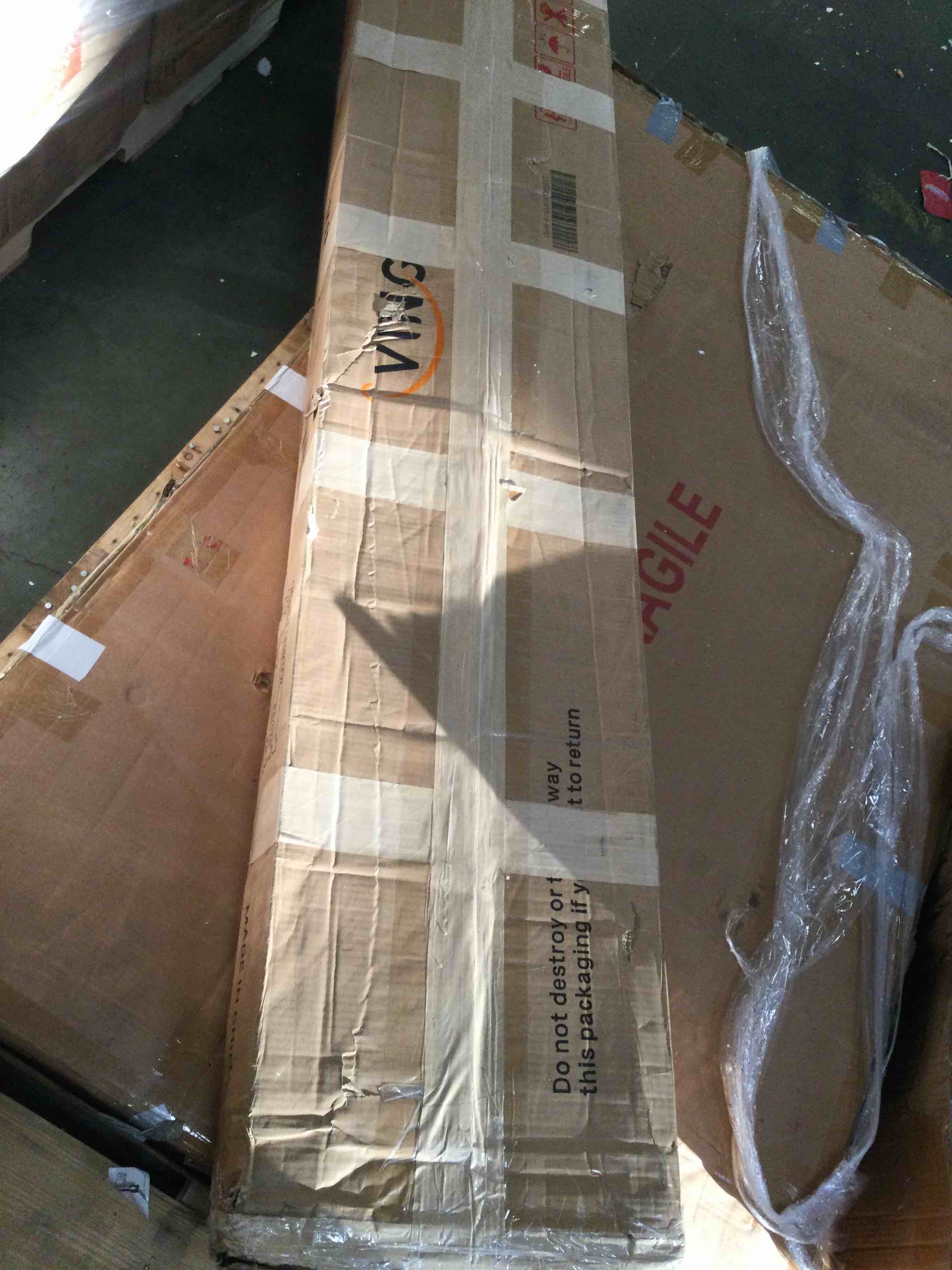 https://s3.amazonaws.com/lotting-images-prod/bidfta/PPE2256697_1750504928789.jpeg