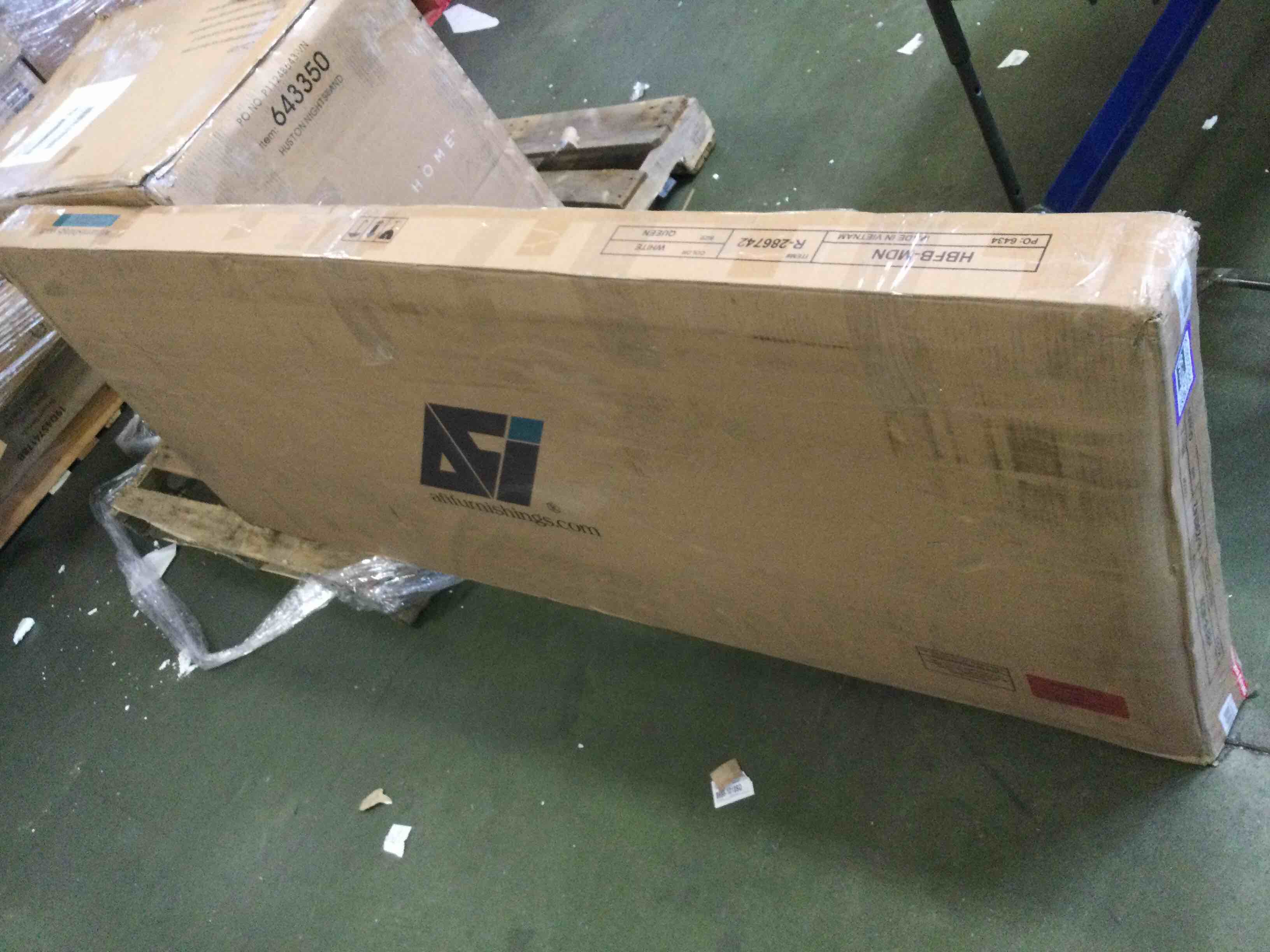 https://s3.amazonaws.com/lotting-images-prod/bidfta/PPE2256758_1750517751193.jpeg