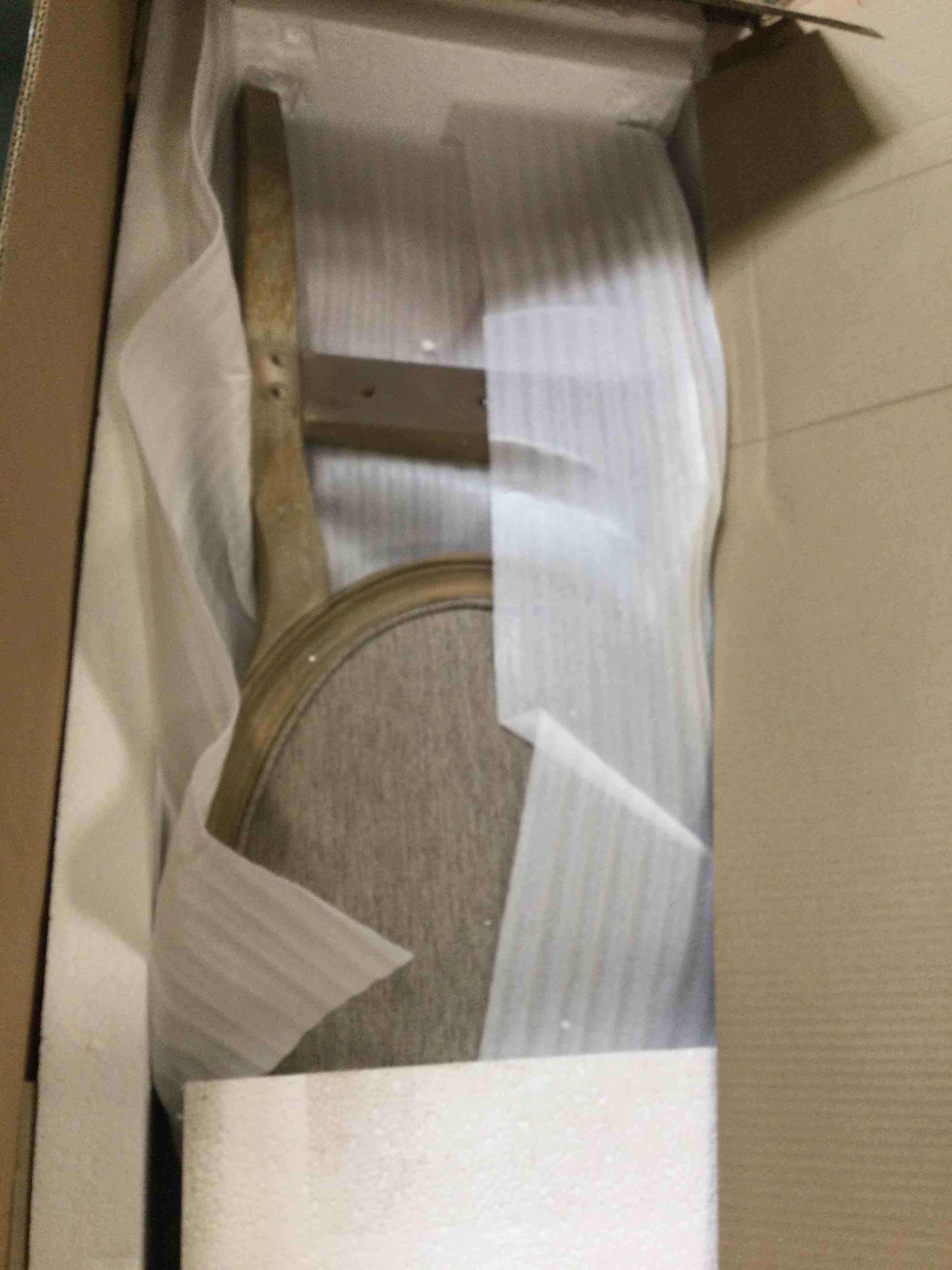 https://s3.amazonaws.com/lotting-images-prod/bidfta/PPE2256809_1750527021119.jpeg