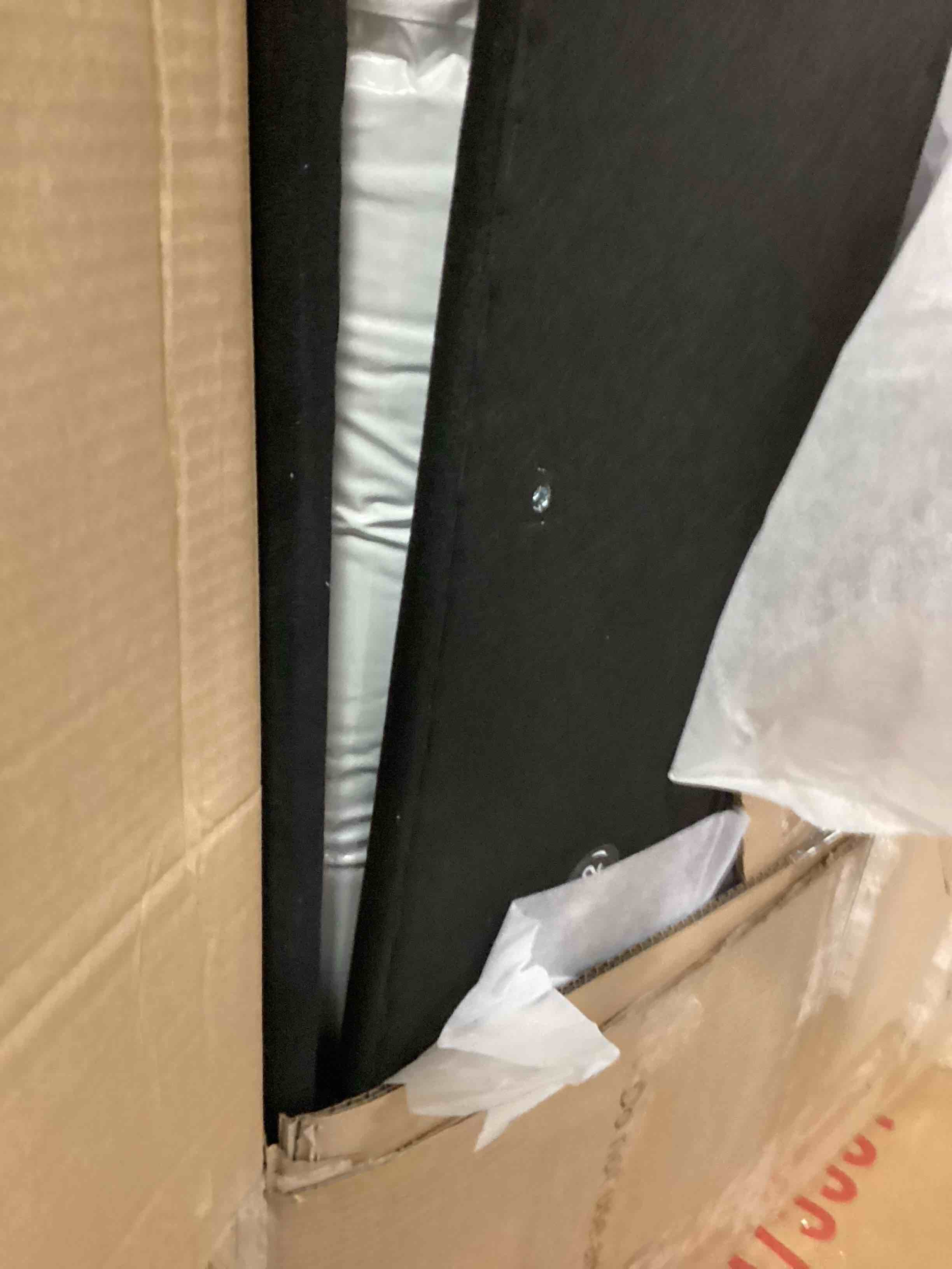 https://s3.amazonaws.com/lotting-images-prod/bidfta/PPE2257690_1743777803125.jpeg