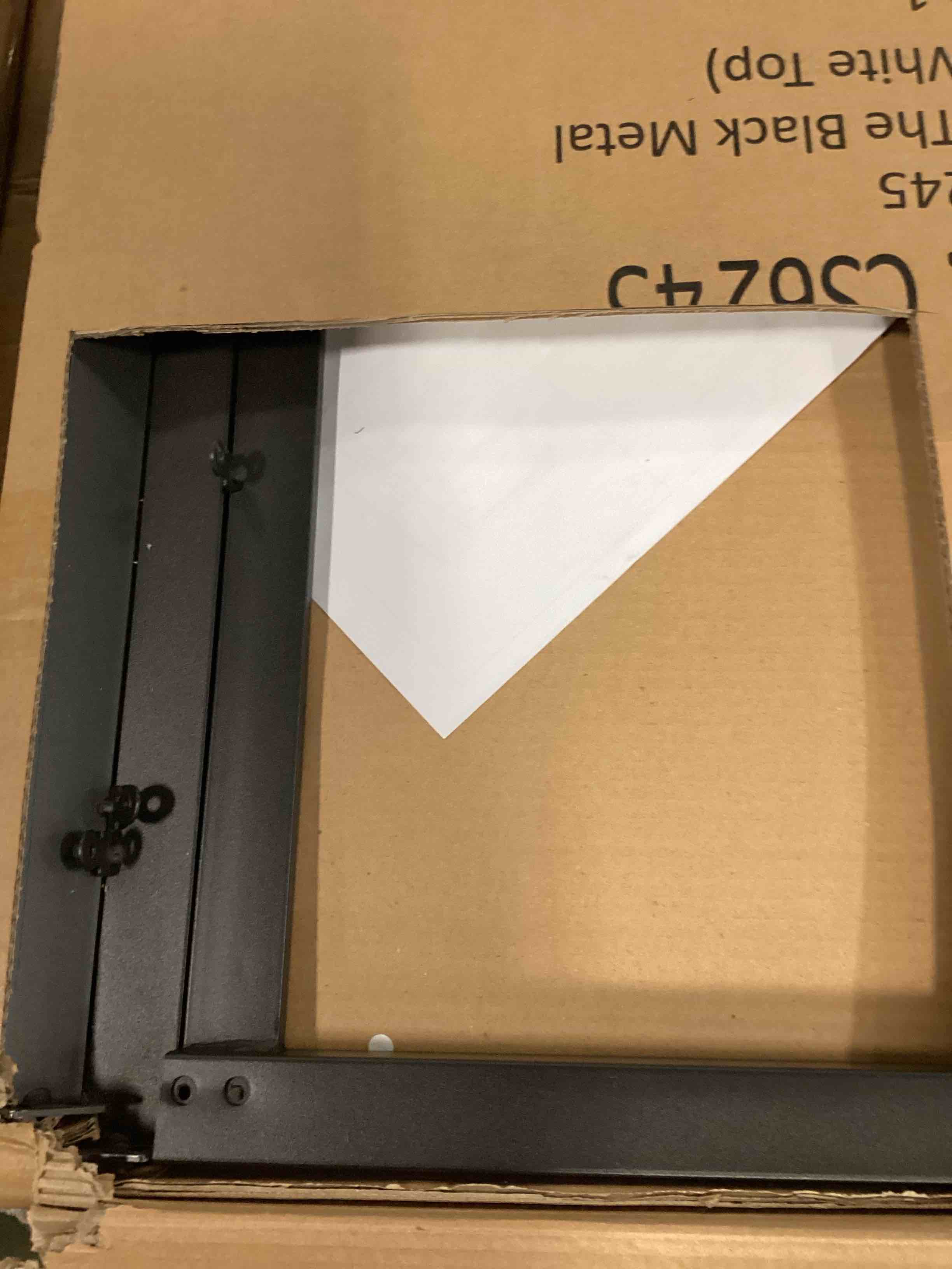 https://s3.amazonaws.com/lotting-images-prod/bidfta/PPE2257705_1743780860357.jpeg