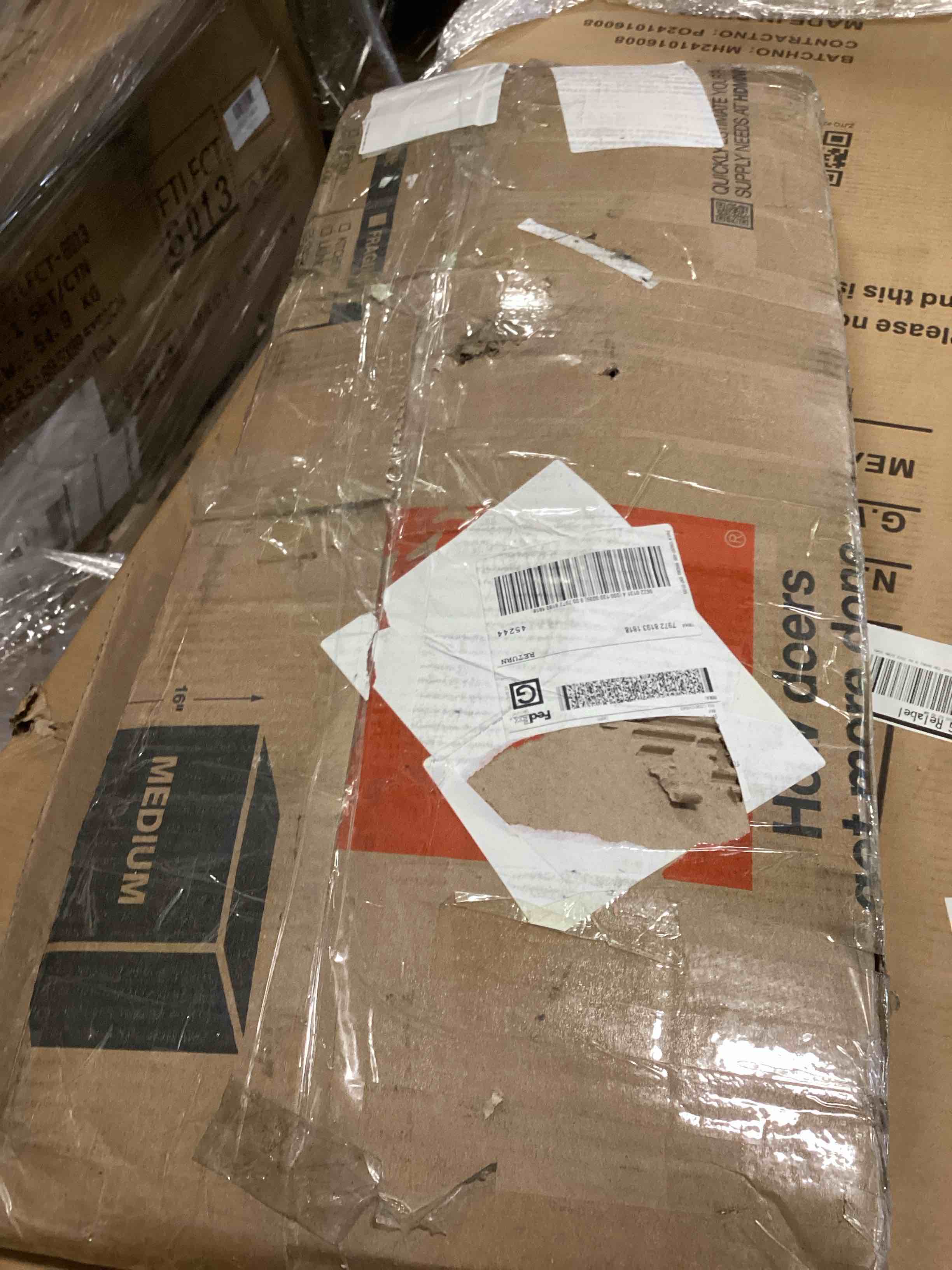 https://s3.amazonaws.com/lotting-images-prod/bidfta/PPE2259090_1744638597697.jpeg