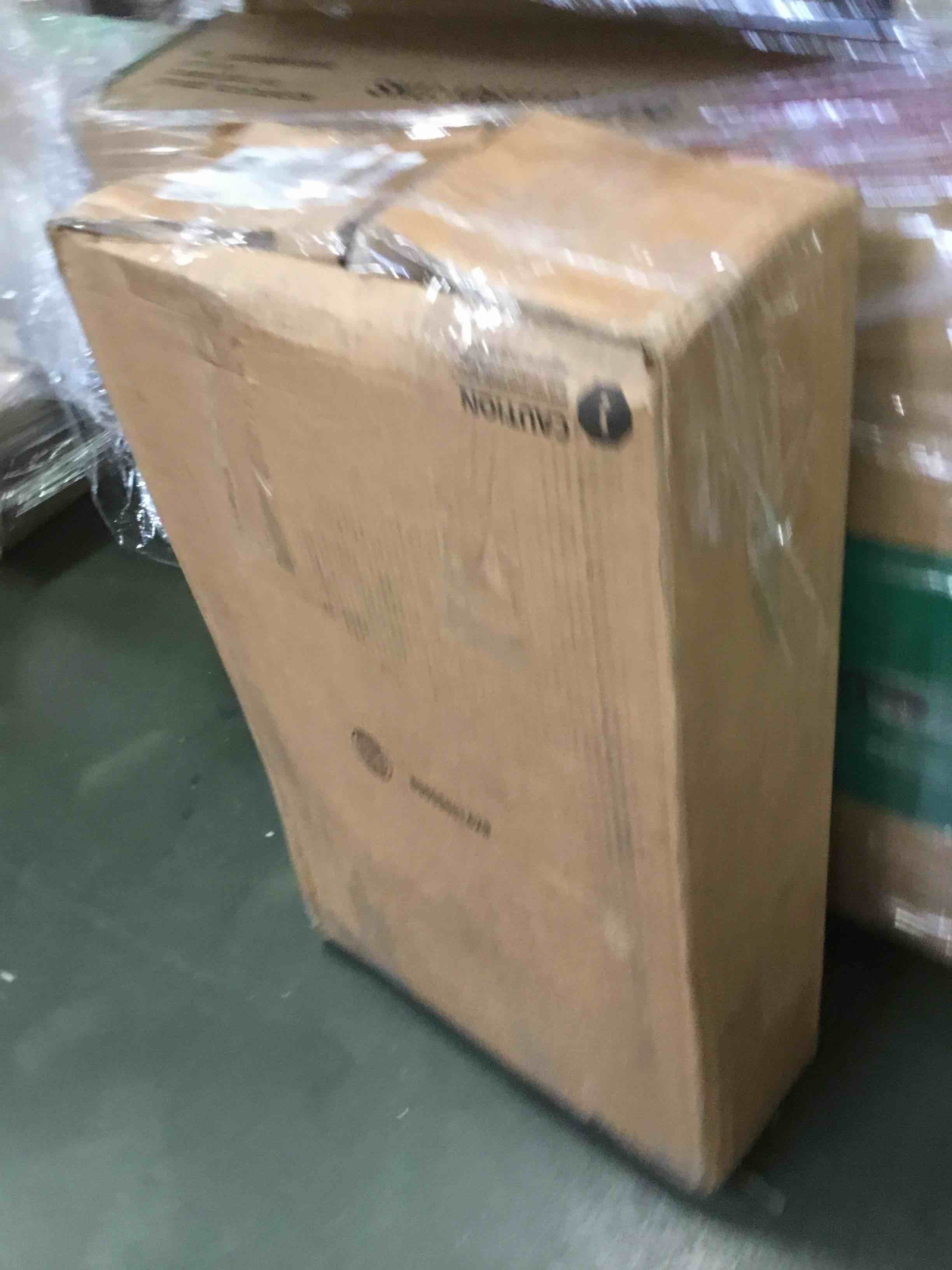 https://s3.amazonaws.com/lotting-images-prod/bidfta/PPE2259868_1746024187874.jpeg