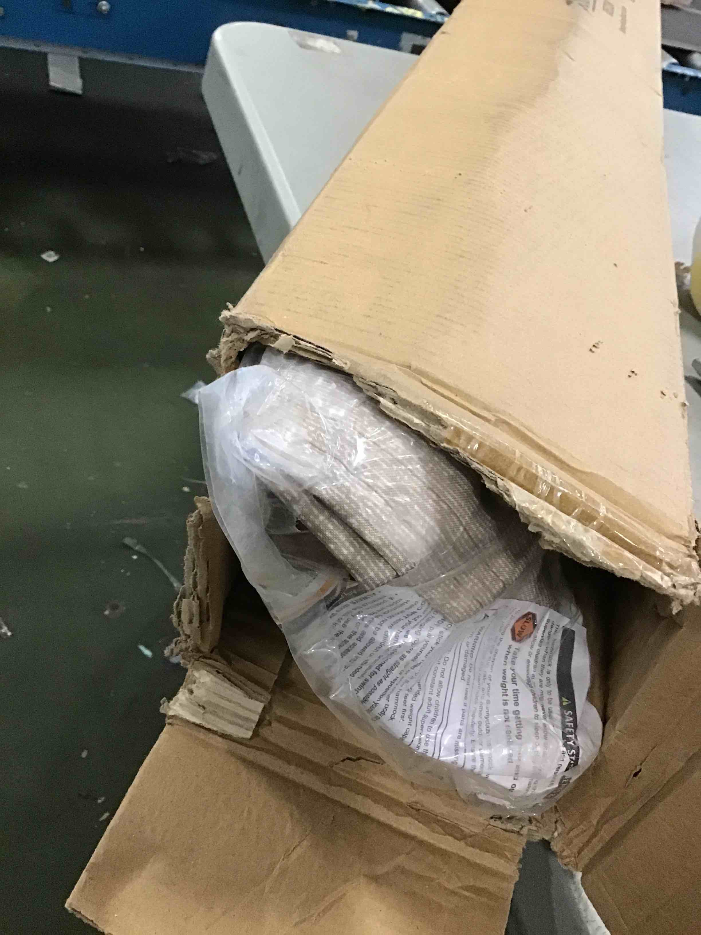https://s3.amazonaws.com/lotting-images-prod/bidfta/PPE2260060_1743705718213.jpeg