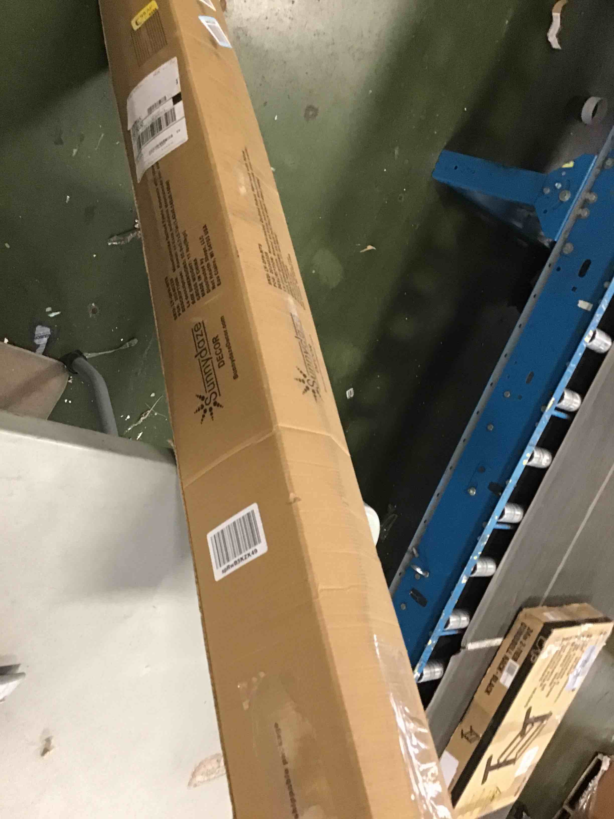 https://s3.amazonaws.com/lotting-images-prod/bidfta/PPE2260060_1743705752881.jpeg