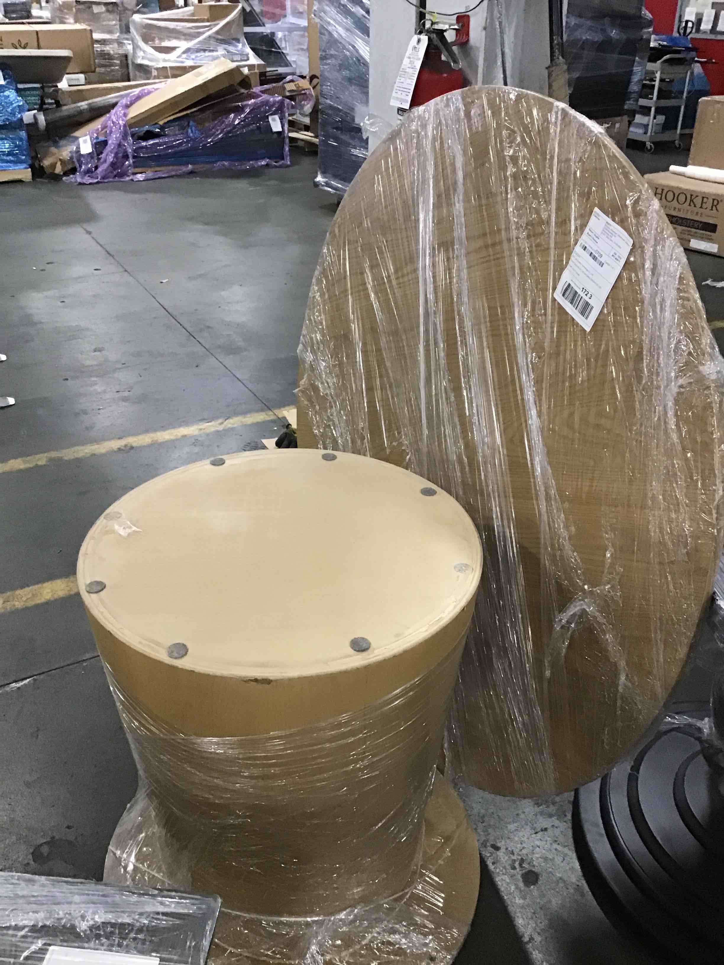 https://s3.amazonaws.com/lotting-images-prod/bidfta/PPE2260204_1743782530376.jpeg