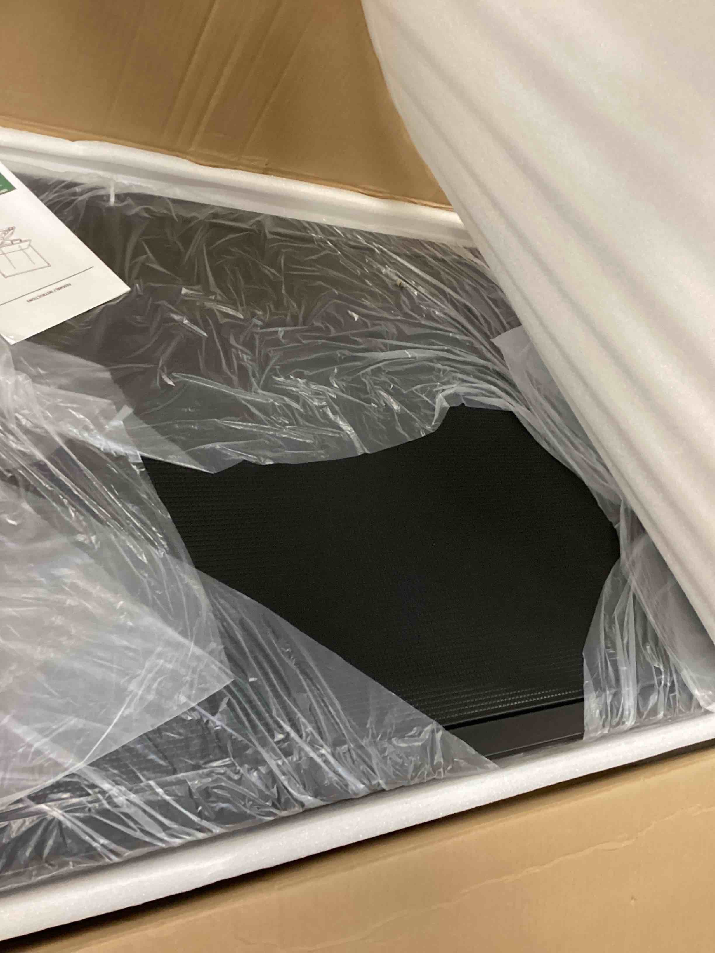 https://s3.amazonaws.com/lotting-images-prod/bidfta/PPE2261495_1745841291093.jpeg