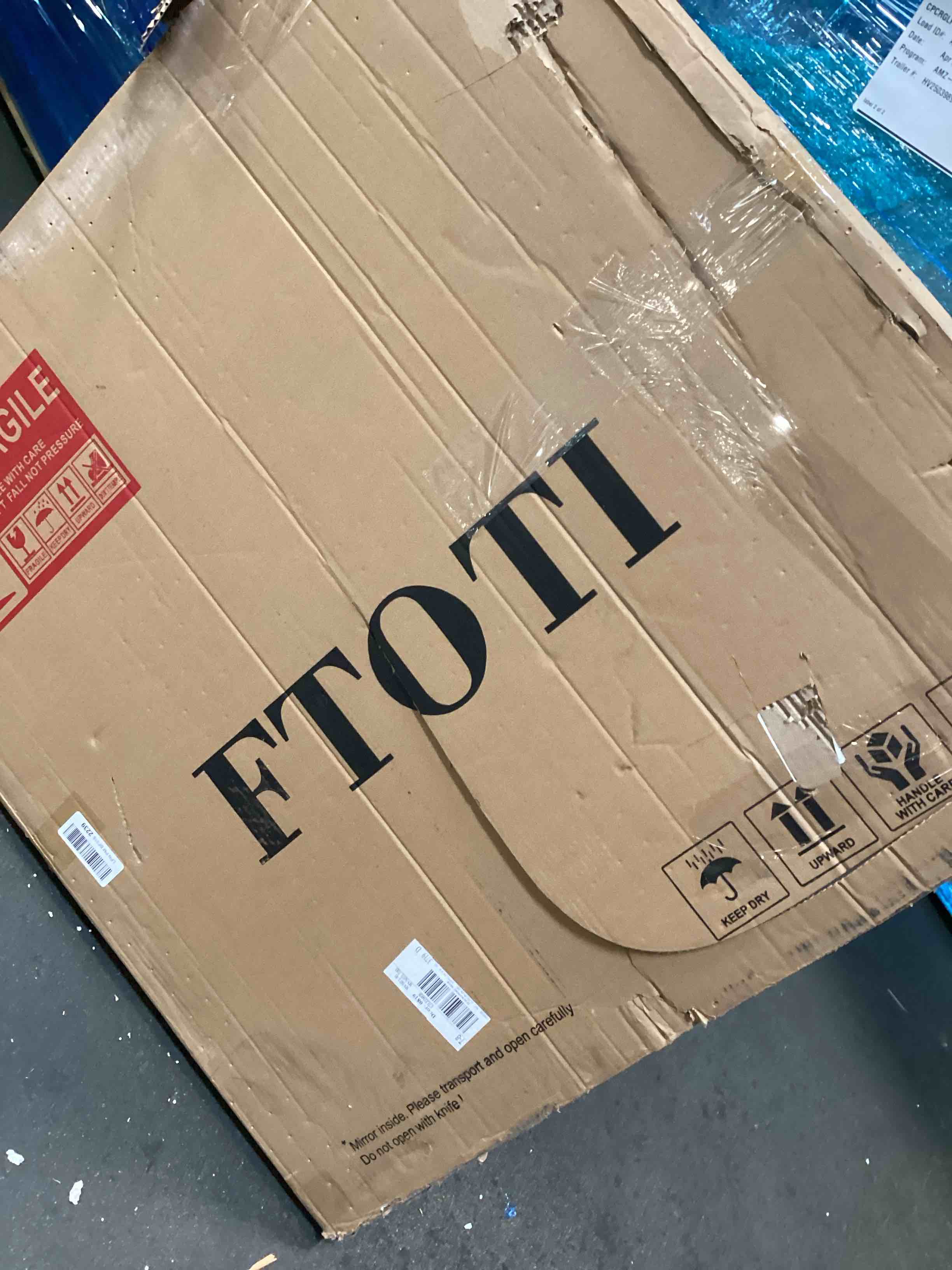 https://s3.amazonaws.com/lotting-images-prod/bidfta/PPE2261799_1745953138093.jpeg