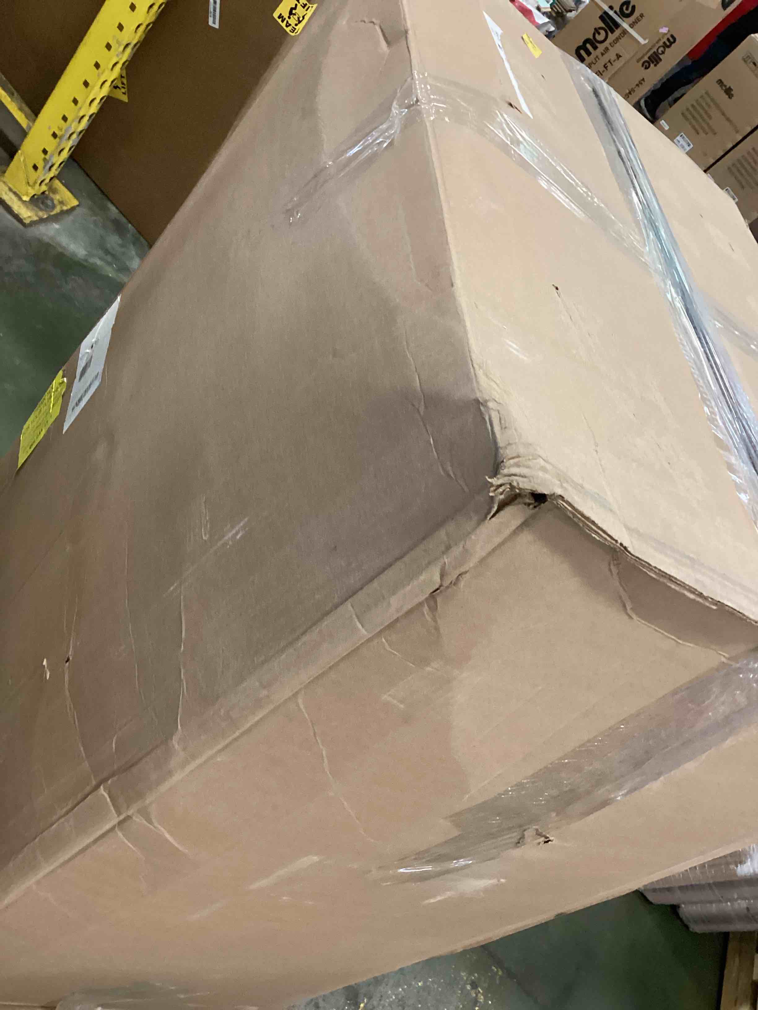 https://s3.amazonaws.com/lotting-images-prod/bidfta/PPE2261806_1745954479578.jpeg