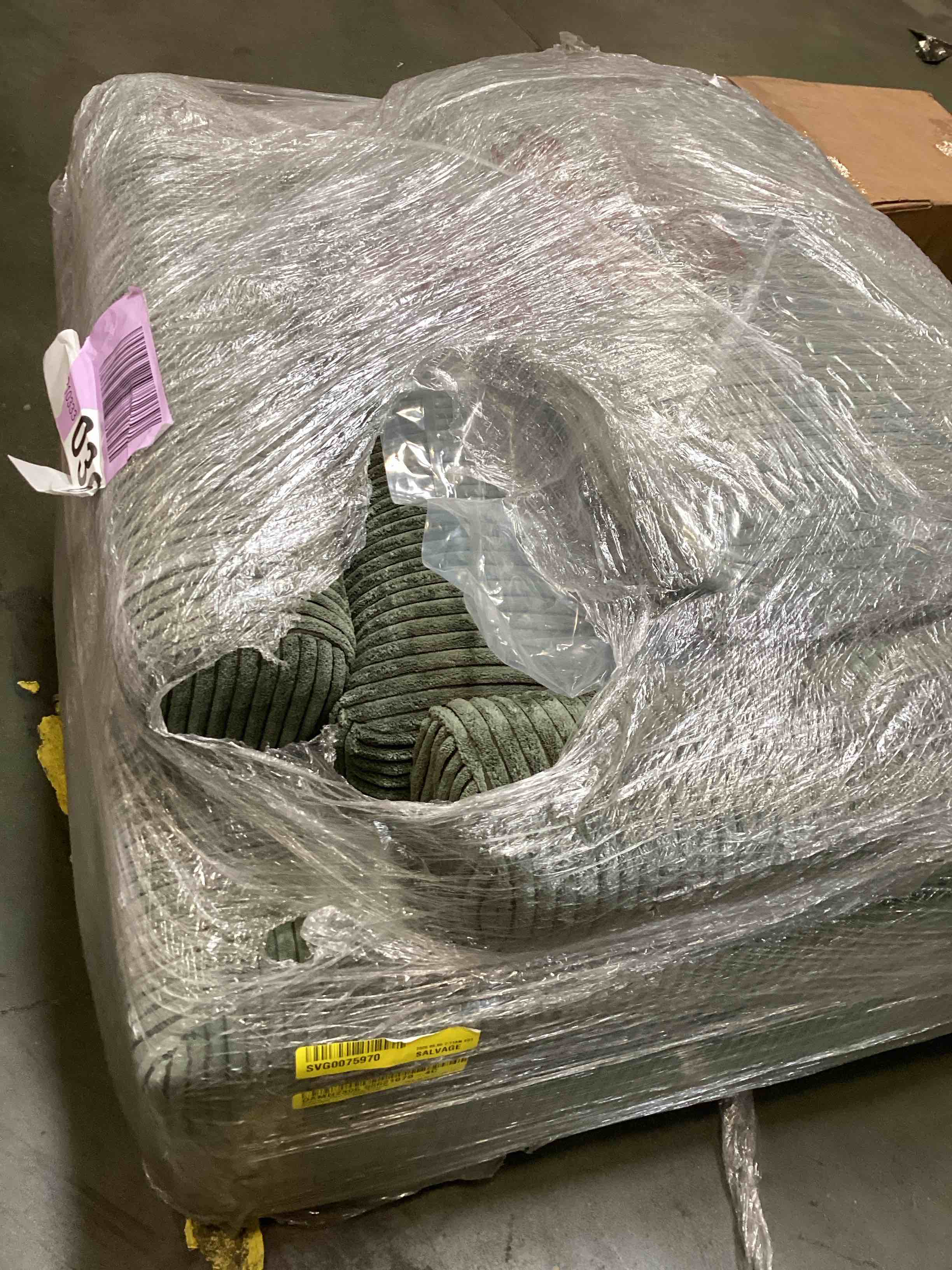 https://s3.amazonaws.com/lotting-images-prod/bidfta/PPE2262235_1746553777136.jpeg