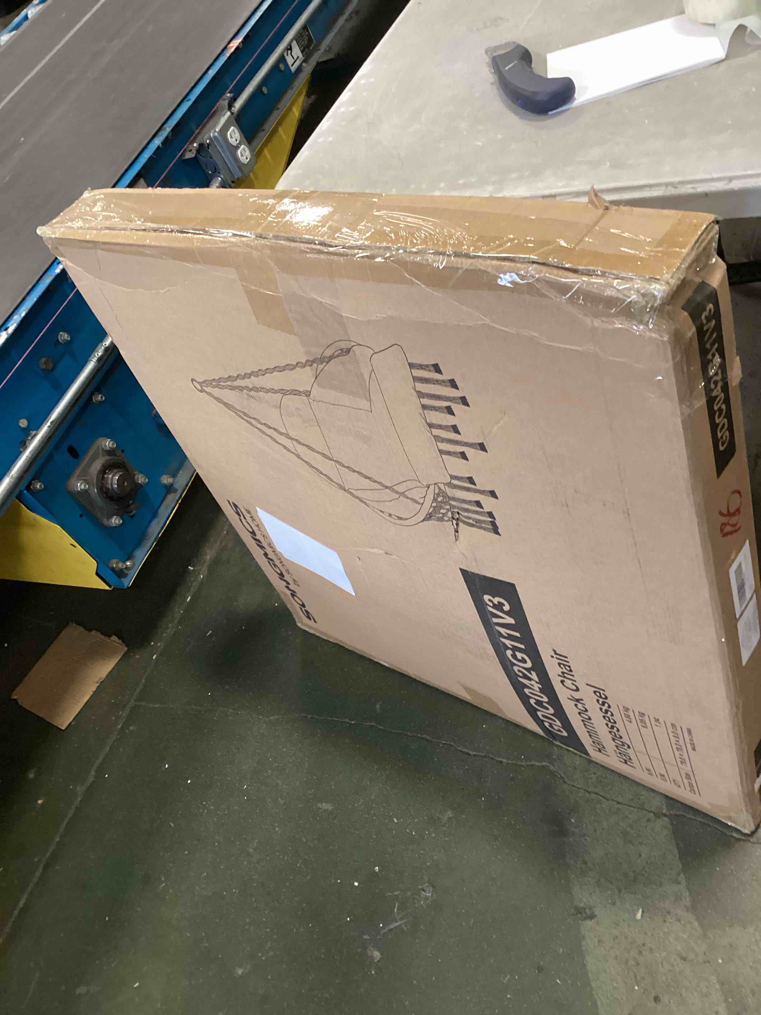 https://s3.amazonaws.com/lotting-images-prod/bidfta/PPE2263198_1743779702417.jpeg