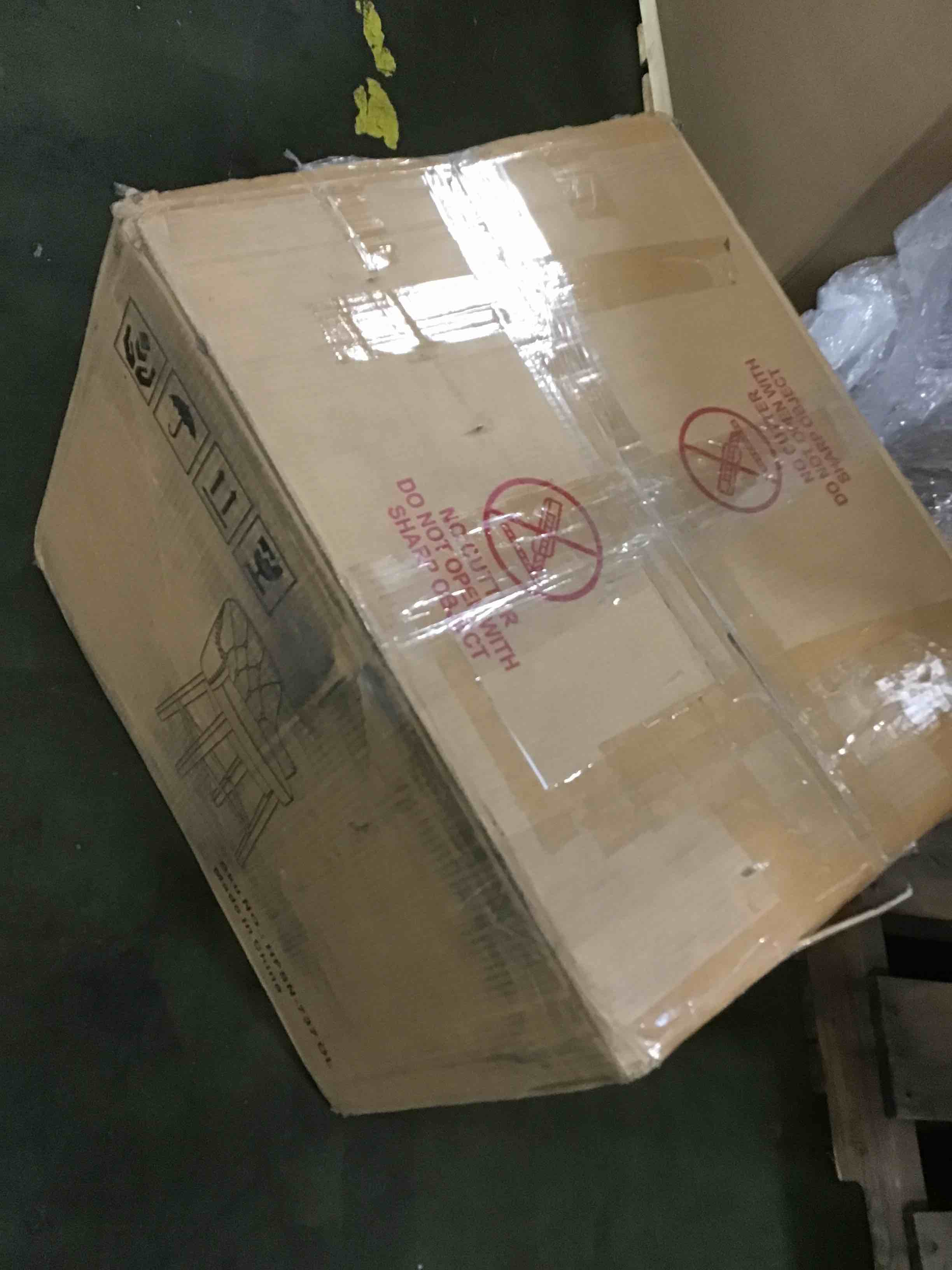 https://s3.amazonaws.com/lotting-images-prod/bidfta/PPE2264878_1746125166418.jpeg