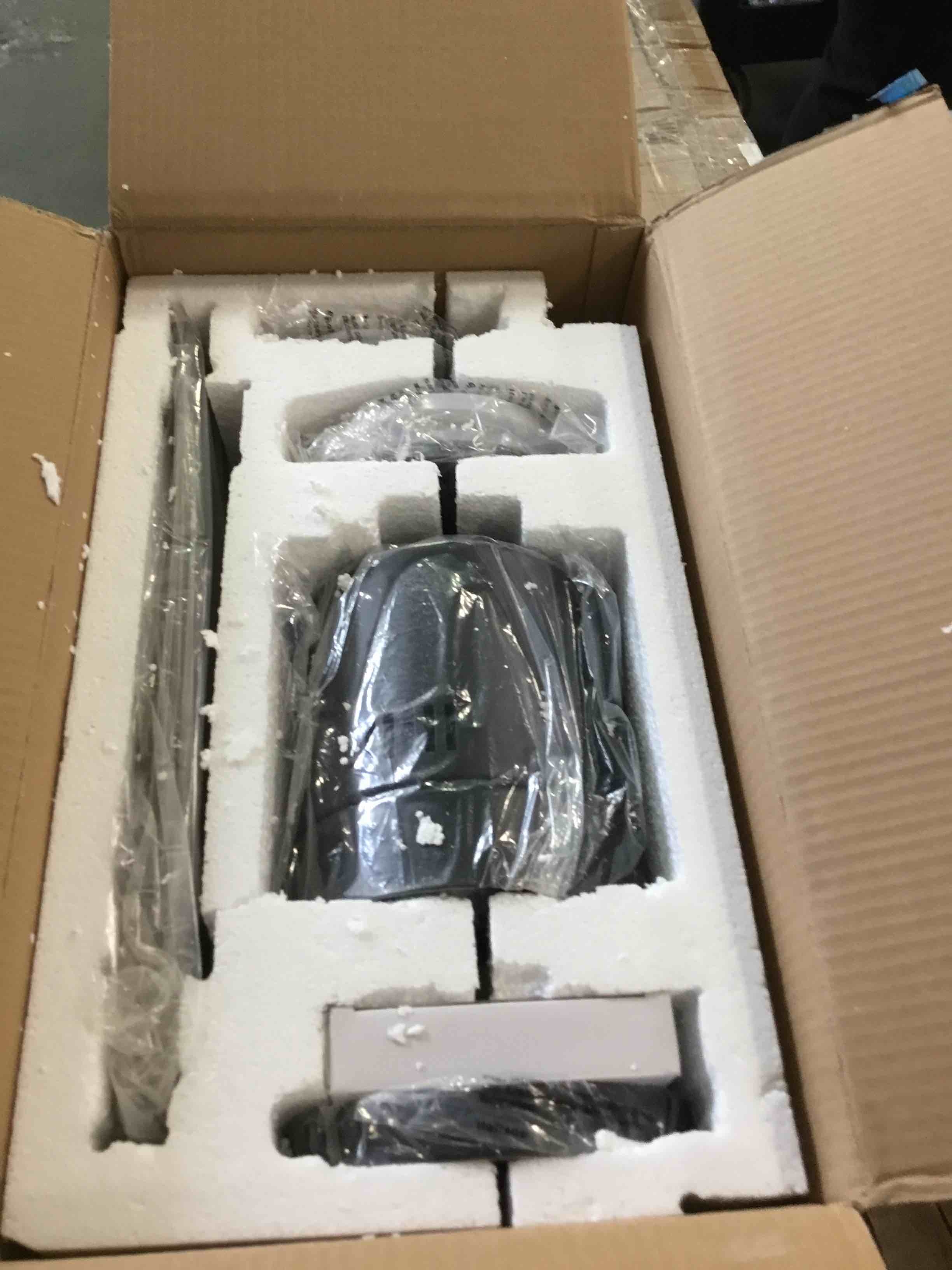 https://s3.amazonaws.com/lotting-images-prod/bidfta/PPE2265041_1746562037587.jpeg