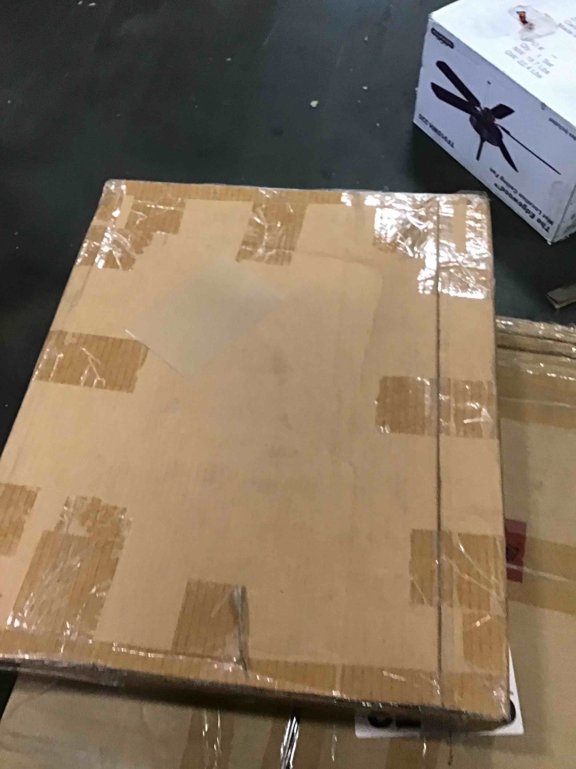 https://s3.amazonaws.com/lotting-images-prod/bidfta/PPE2265089_1746642565572.jpeg