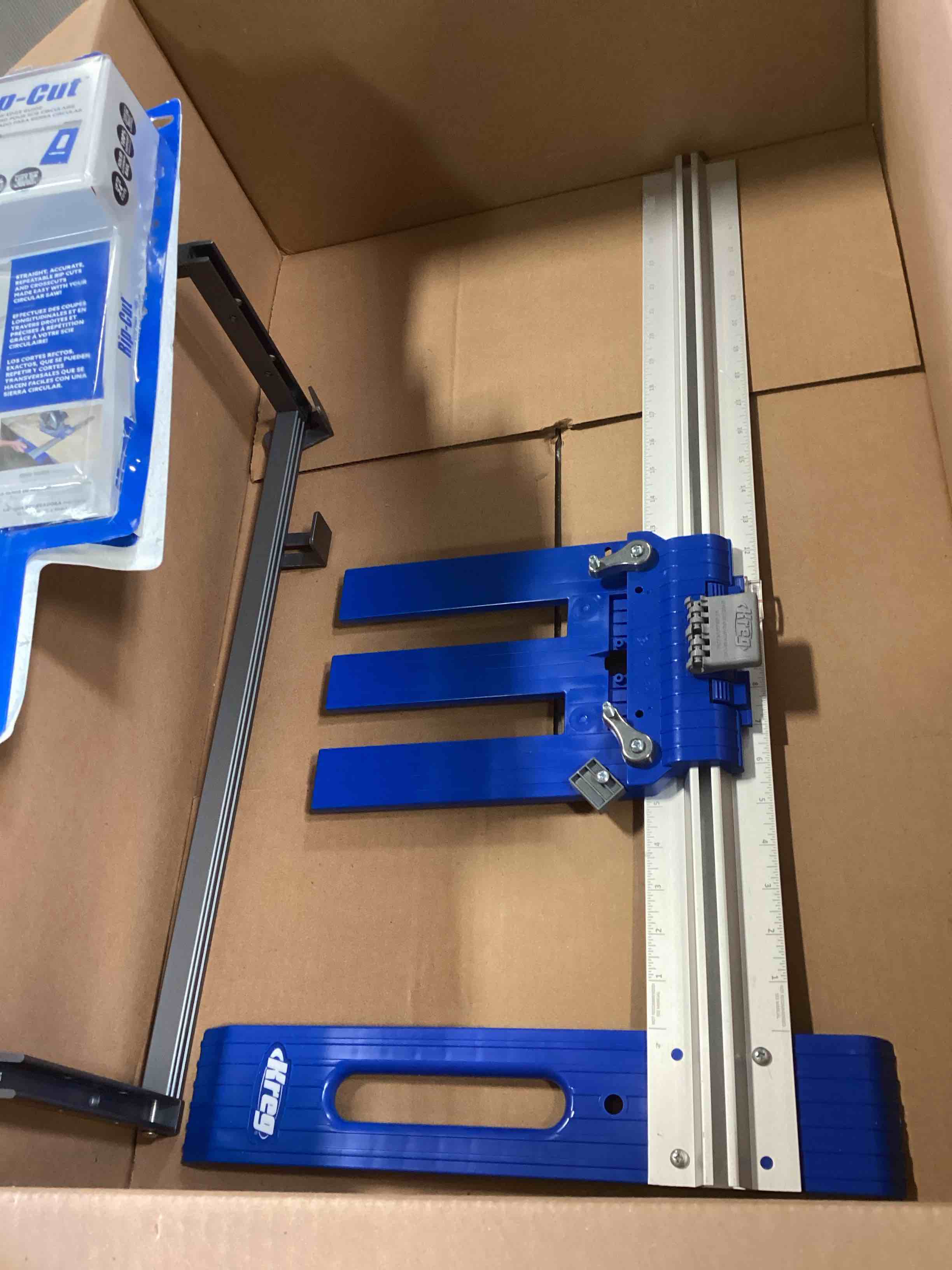 https://s3.amazonaws.com/lotting-images-prod/bidfta/PPE2267126_1745505069320.jpeg
