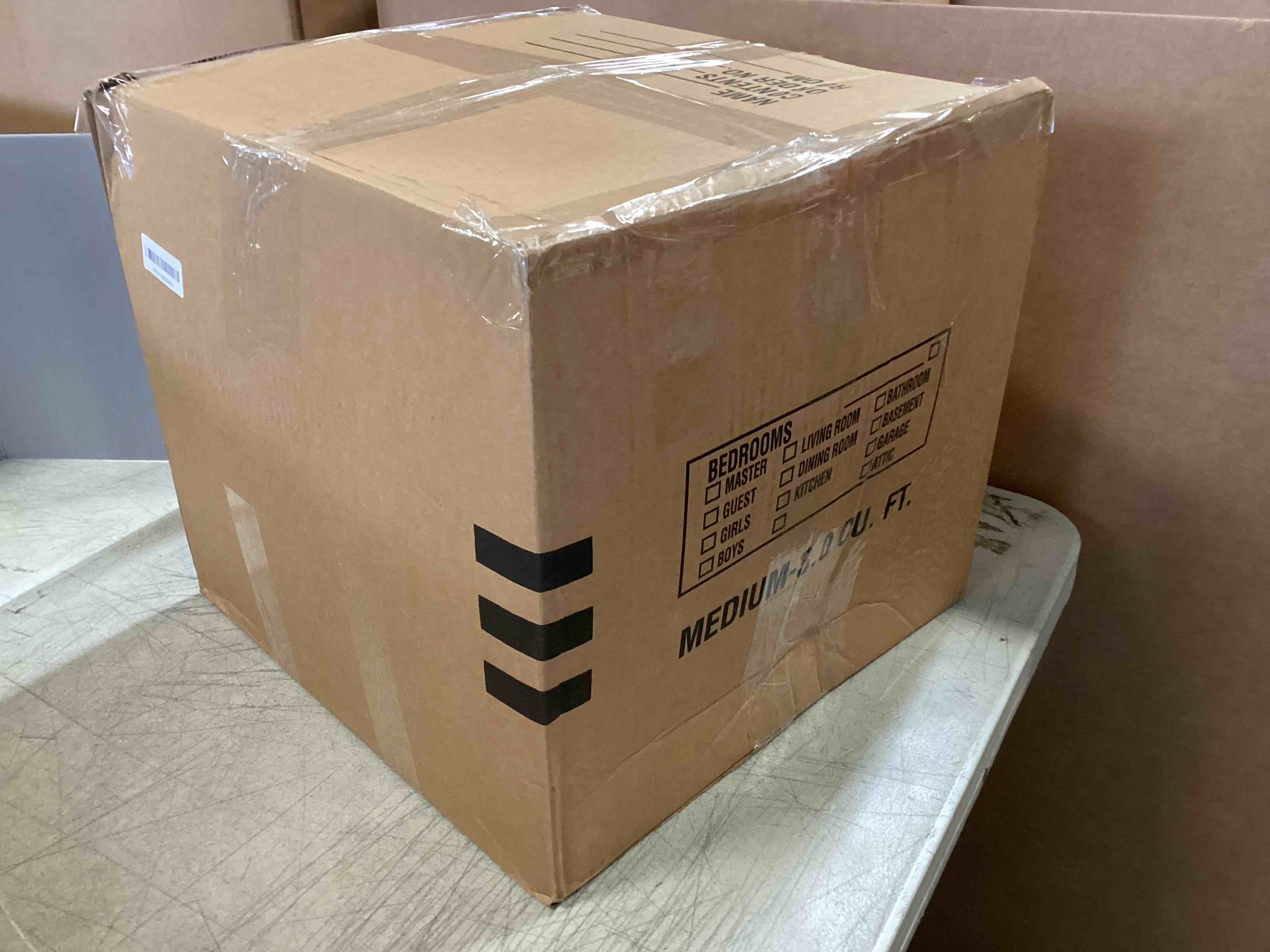 https://s3.amazonaws.com/lotting-images-prod/bidfta/PPE2267323_1745845424196.jpeg