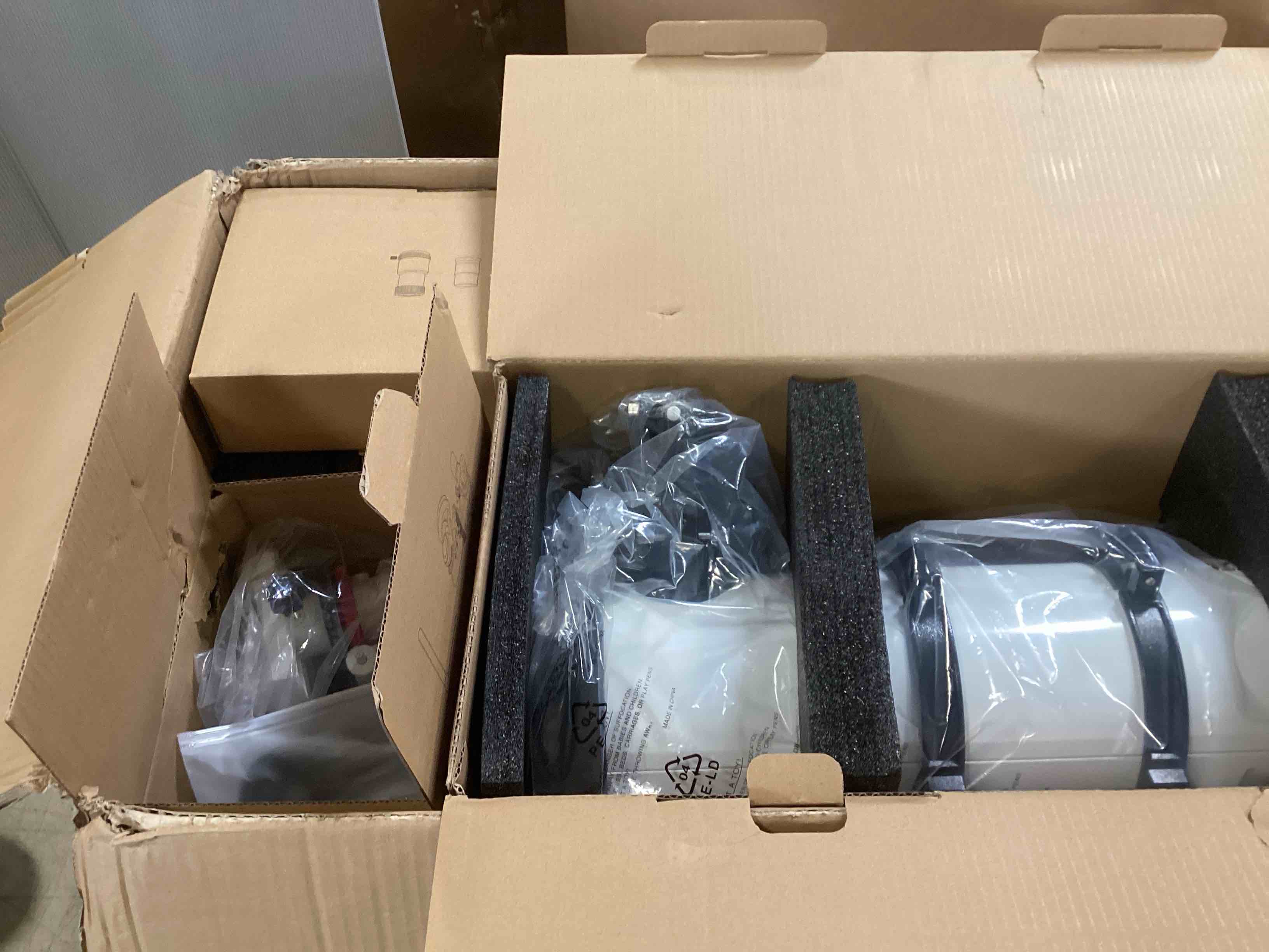 https://s3.amazonaws.com/lotting-images-prod/bidfta/PPE2267456_1745945560815.jpeg