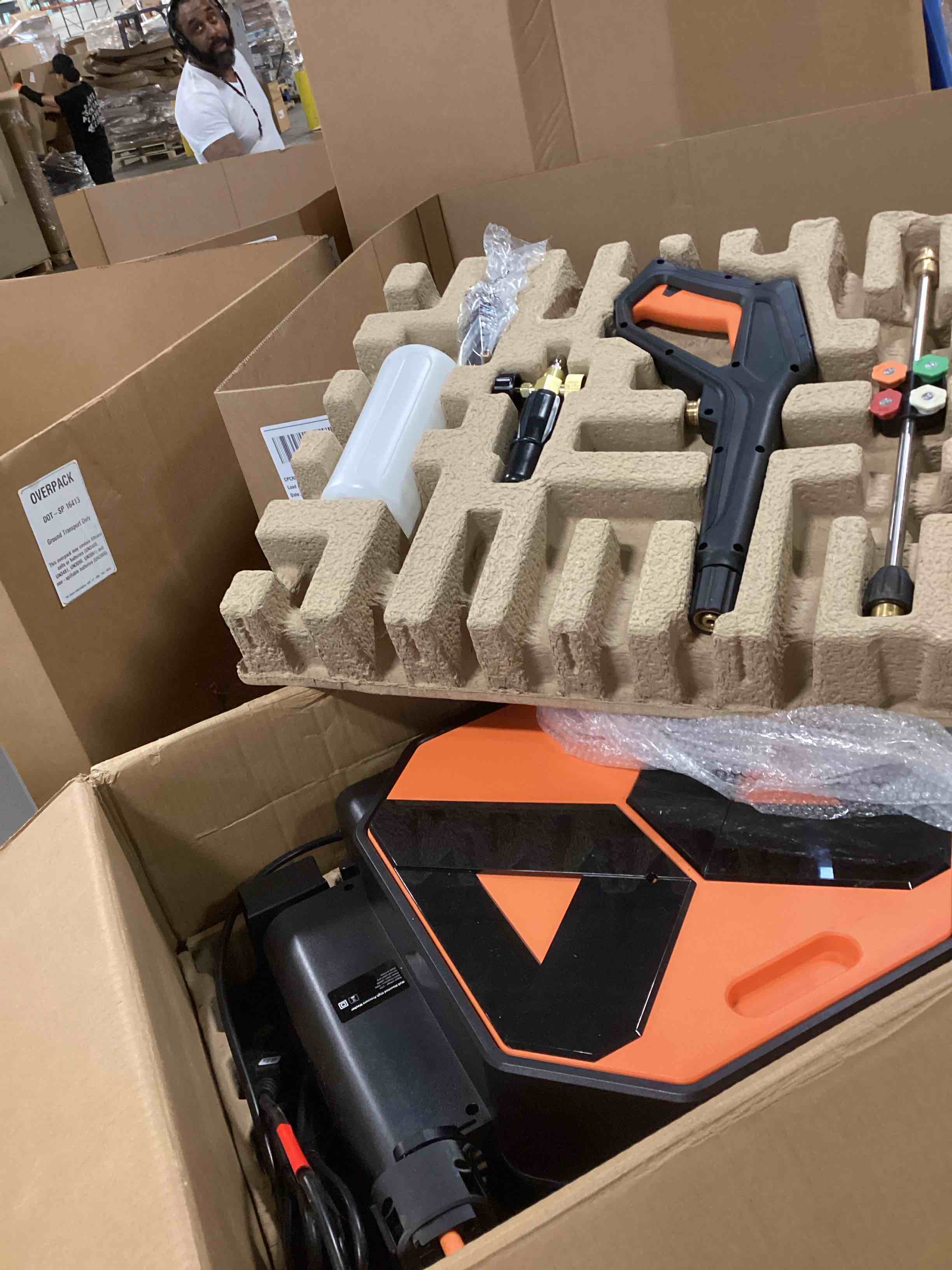 https://s3.amazonaws.com/lotting-images-prod/bidfta/PPE2267468_1745948963763.jpeg