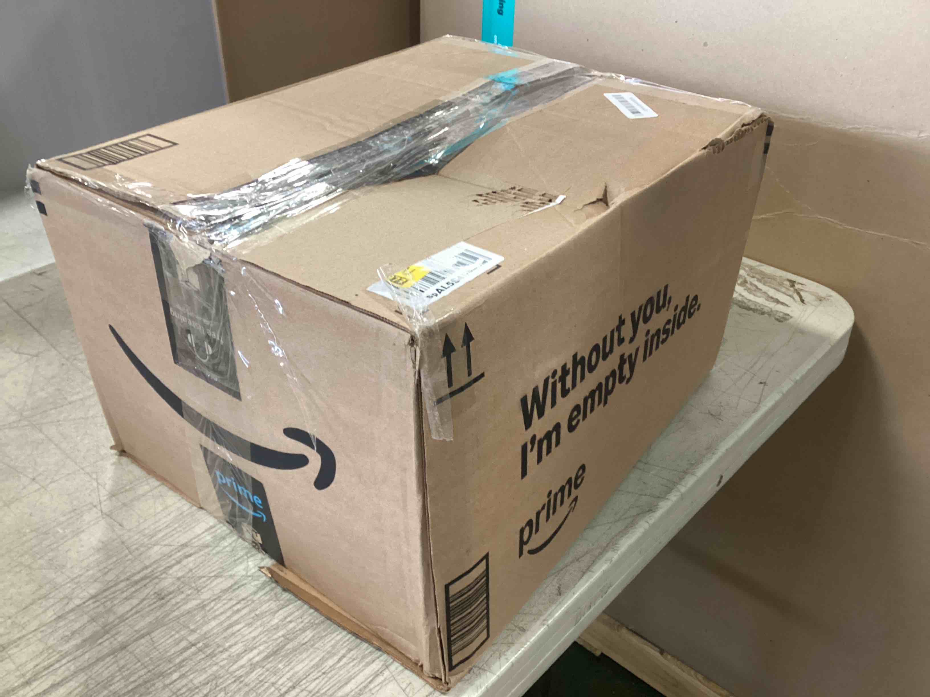 https://s3.amazonaws.com/lotting-images-prod/bidfta/PPE2267669_1746104355552.jpeg