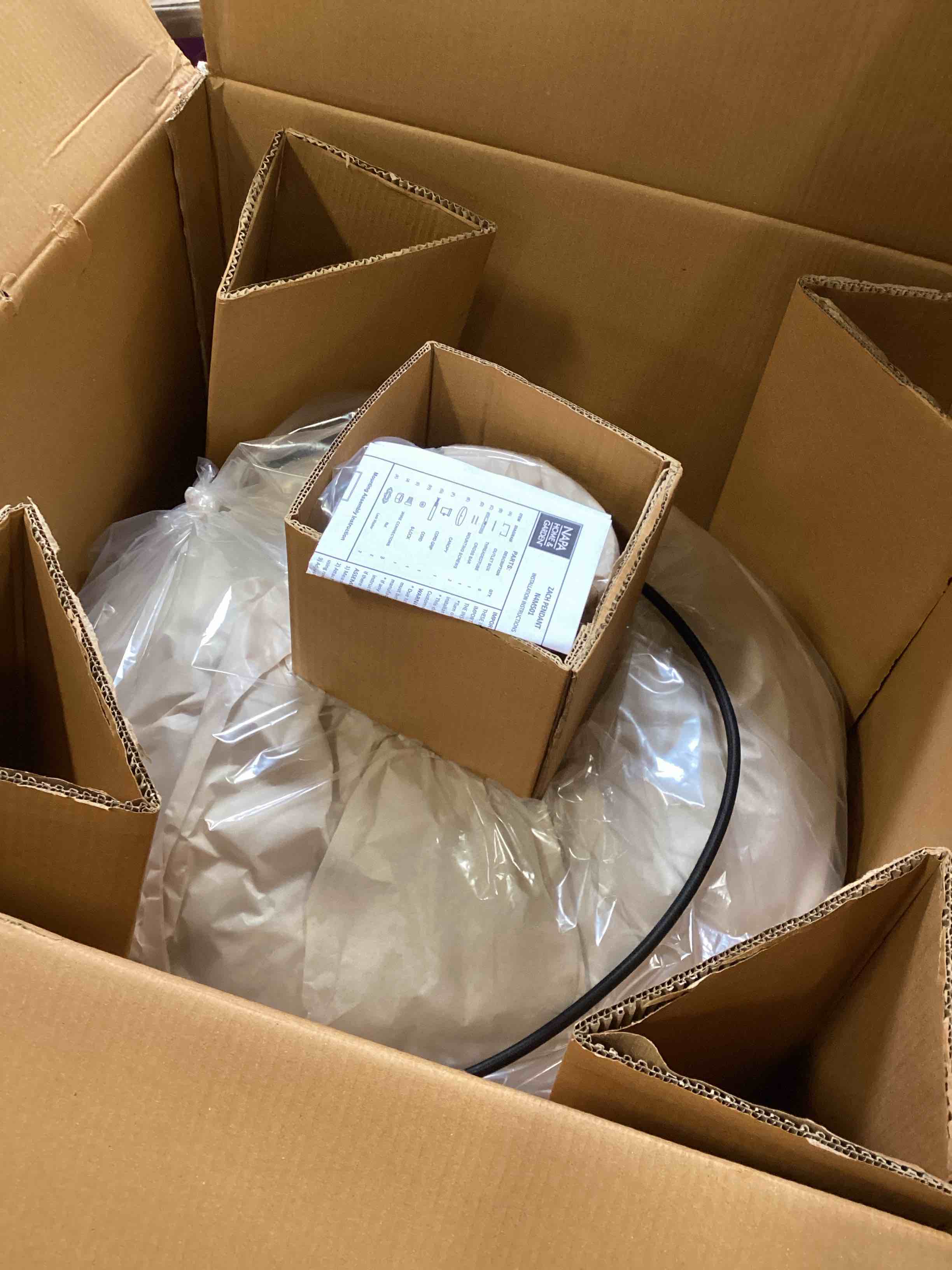 https://s3.amazonaws.com/lotting-images-prod/bidfta/PPE2268733_1747684280060.jpeg