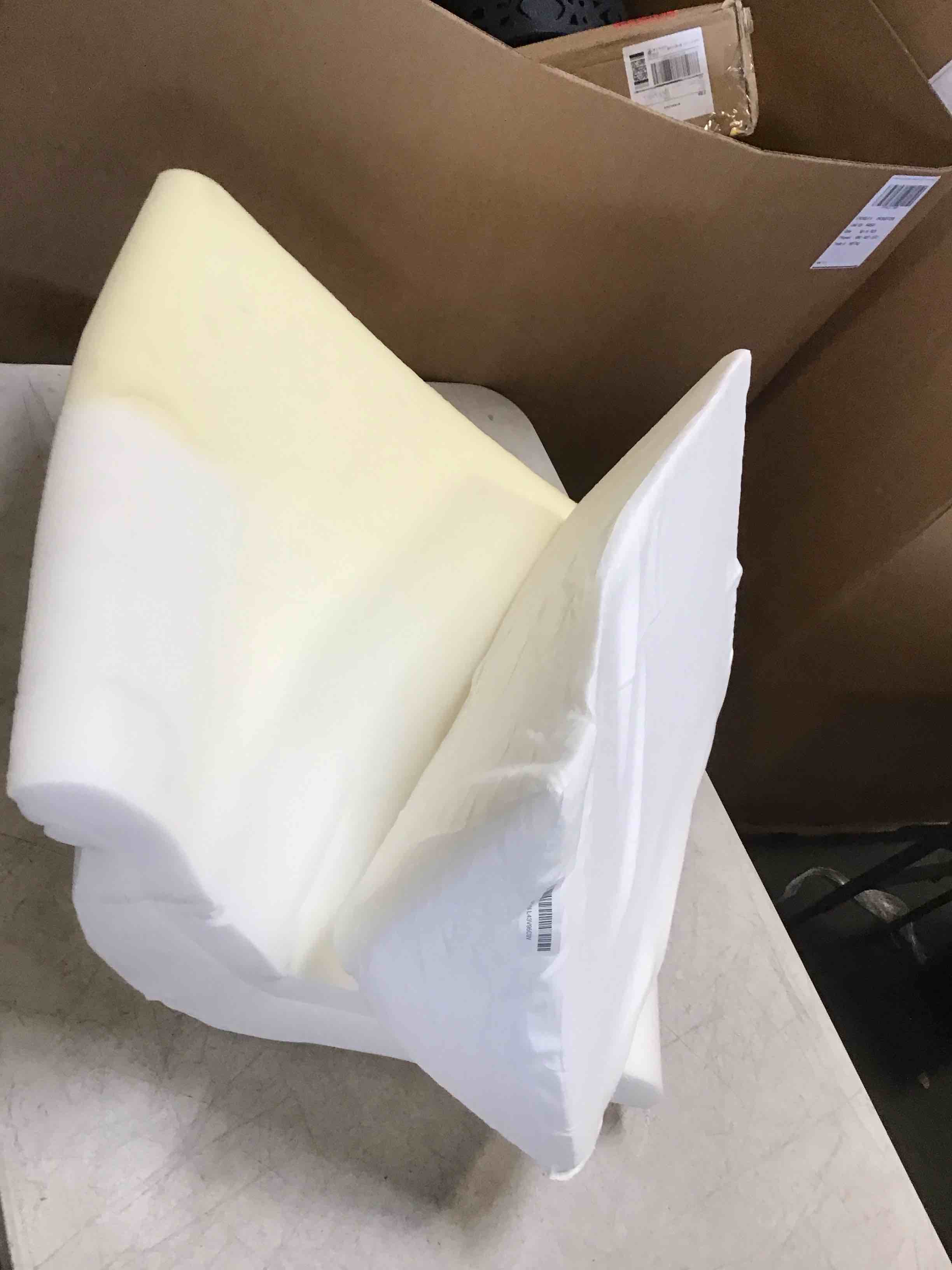 https://s3.amazonaws.com/lotting-images-prod/bidfta/PPE2269047_1745351543352.jpeg