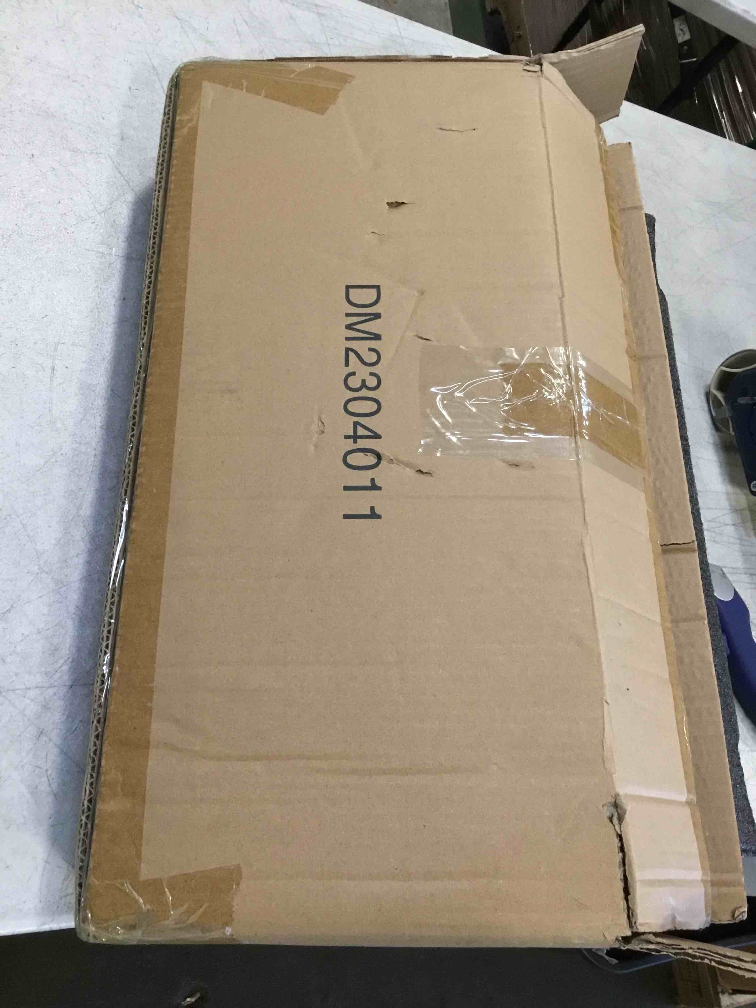 https://s3.amazonaws.com/lotting-images-prod/bidfta/PPE2269073_1745412552341.jpeg