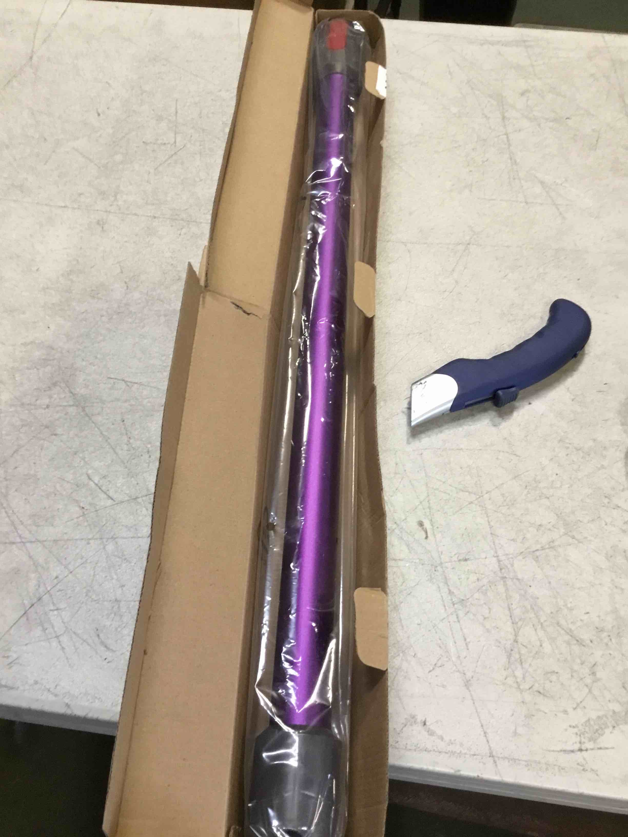https://s3.amazonaws.com/lotting-images-prod/bidfta/PPE2269077_1745412985539.jpeg