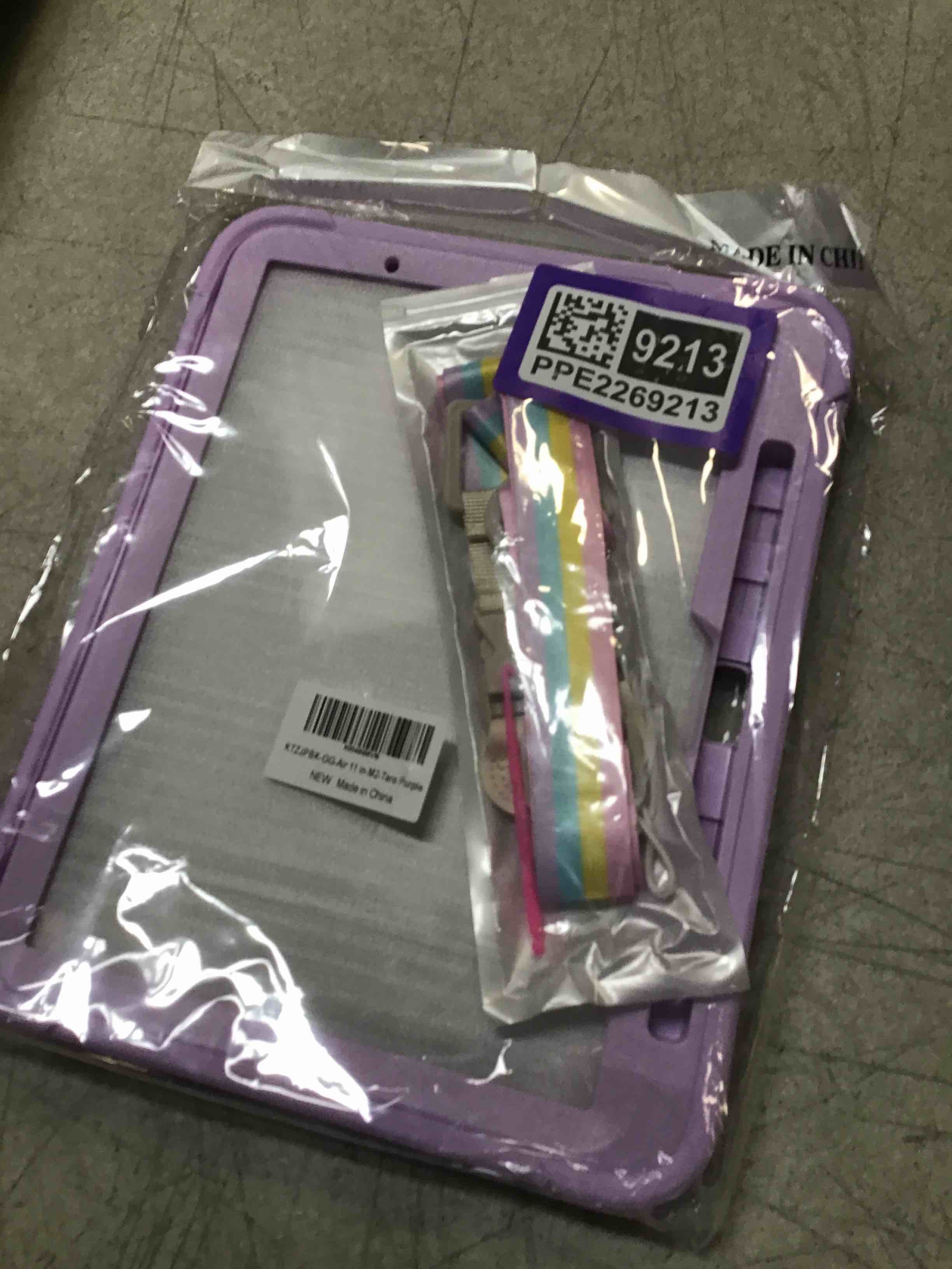 https://s3.amazonaws.com/lotting-images-prod/bidfta/PPE2269212_1745508908315.jpeg