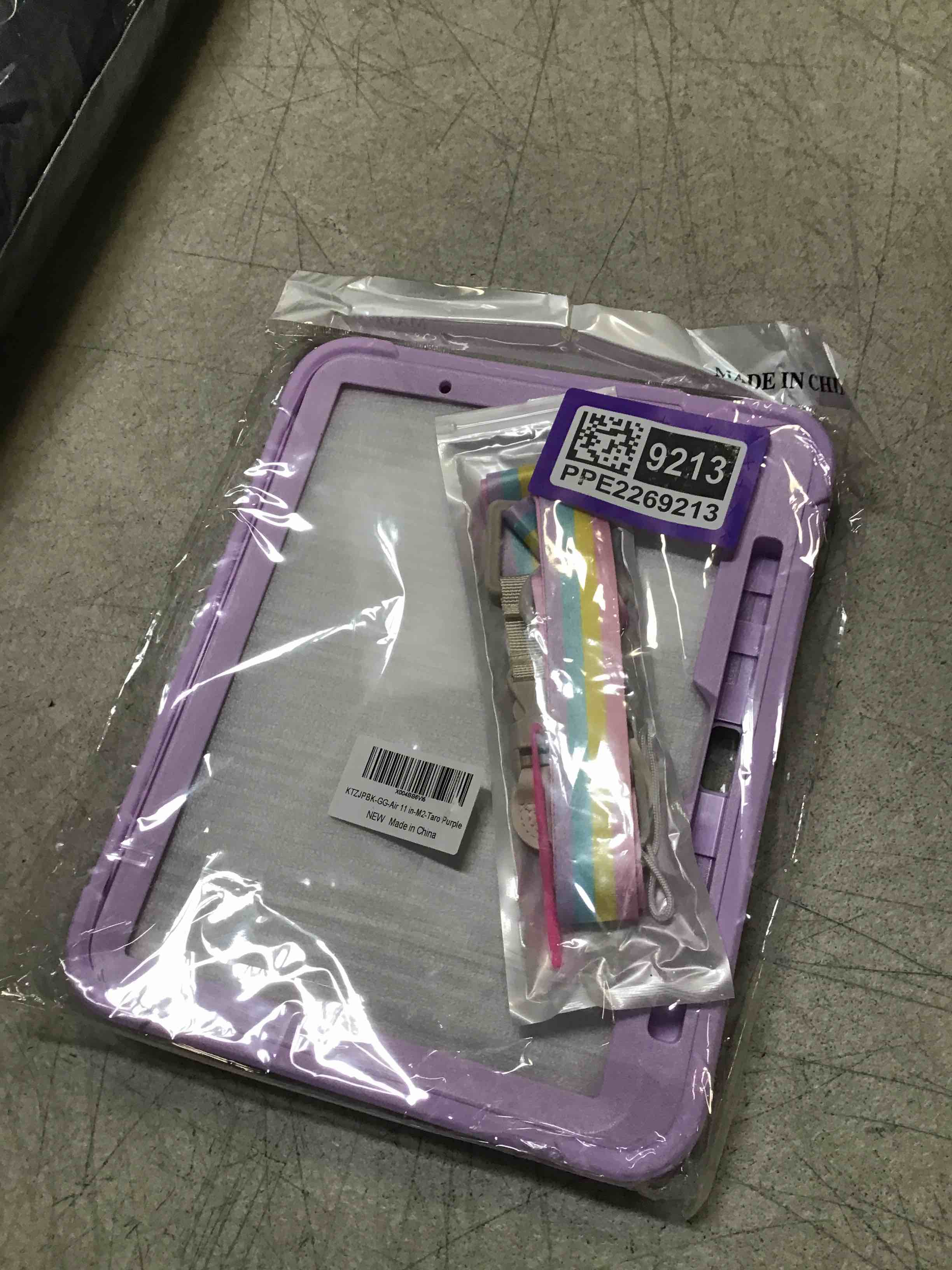 https://s3.amazonaws.com/lotting-images-prod/bidfta/PPE2269212_1745508909657.jpeg