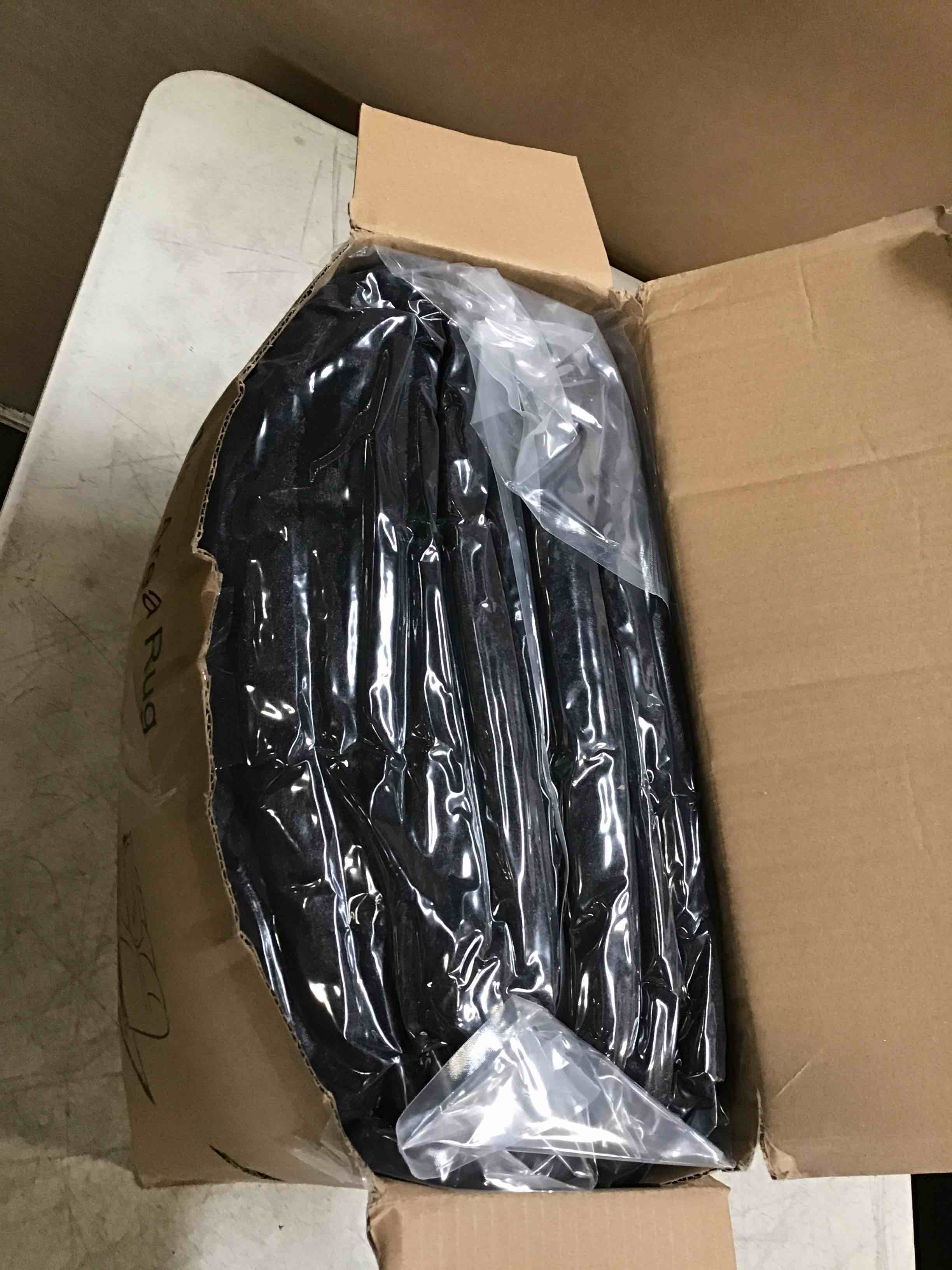 https://s3.amazonaws.com/lotting-images-prod/bidfta/PPE2269215_1745509146726.jpeg