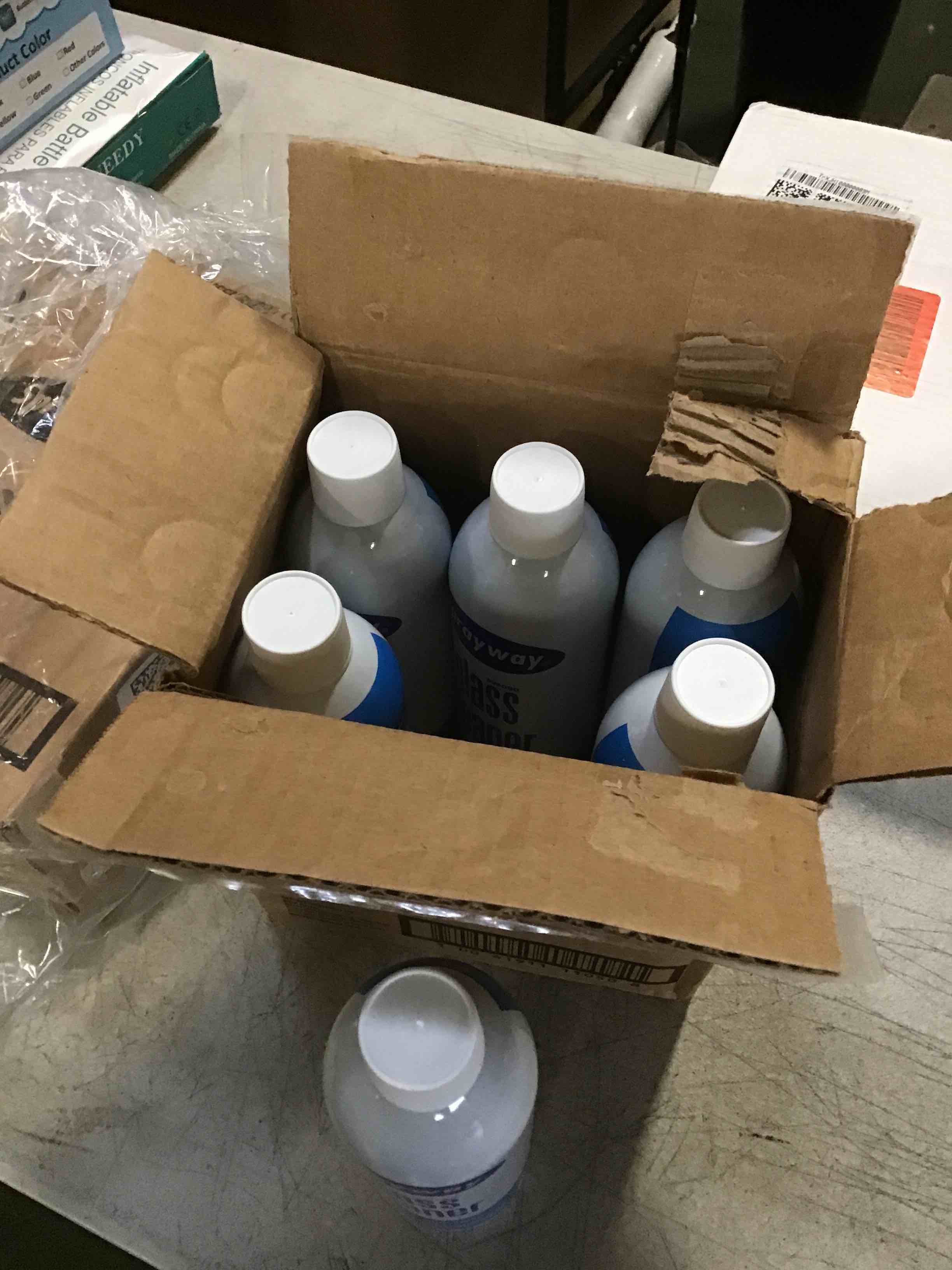 https://s3.amazonaws.com/lotting-images-prod/bidfta/PPE2269358_1745583873658.jpeg