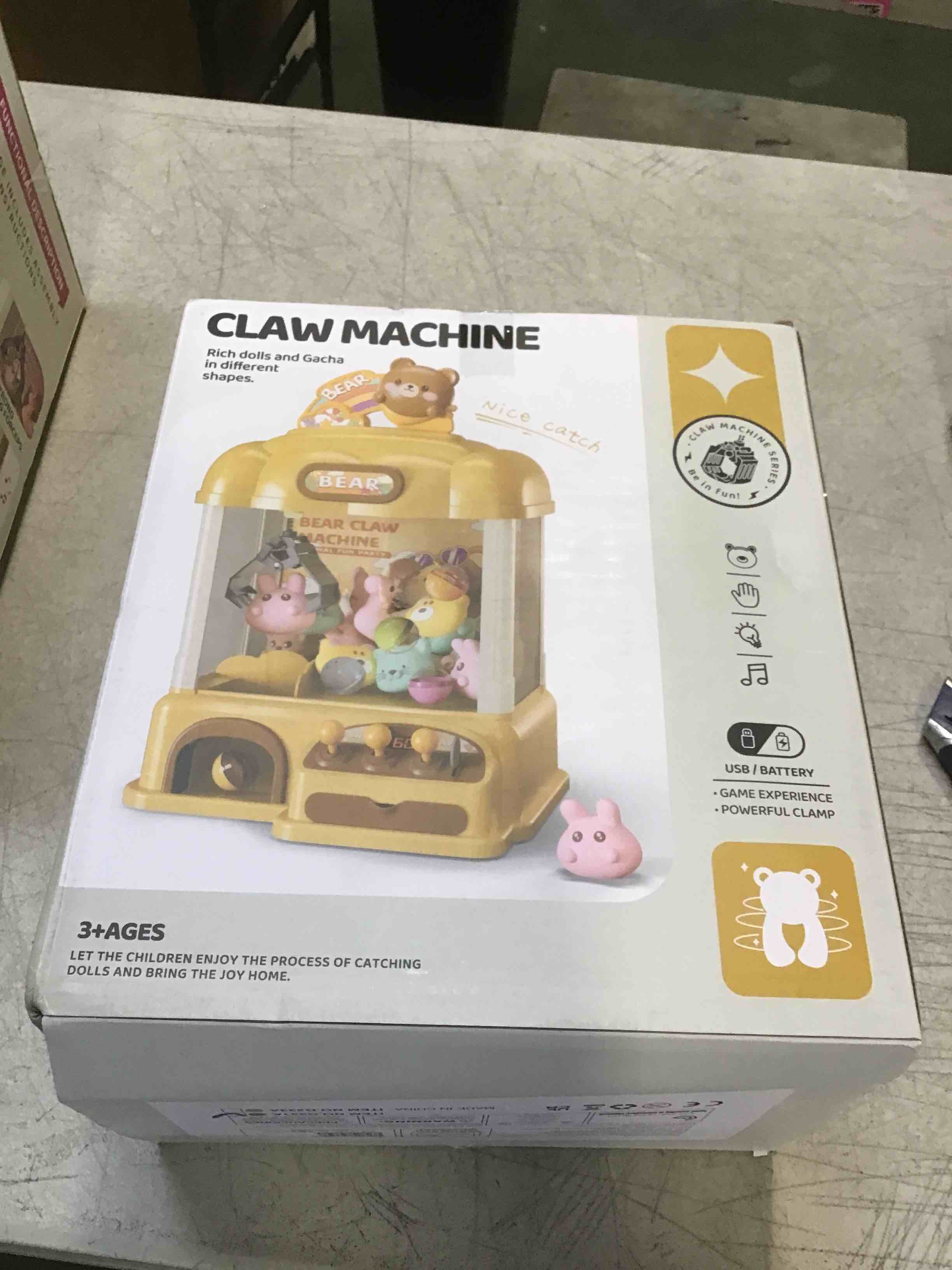 https://s3.amazonaws.com/lotting-images-prod/bidfta/PPE2269422_1745588697798.jpeg