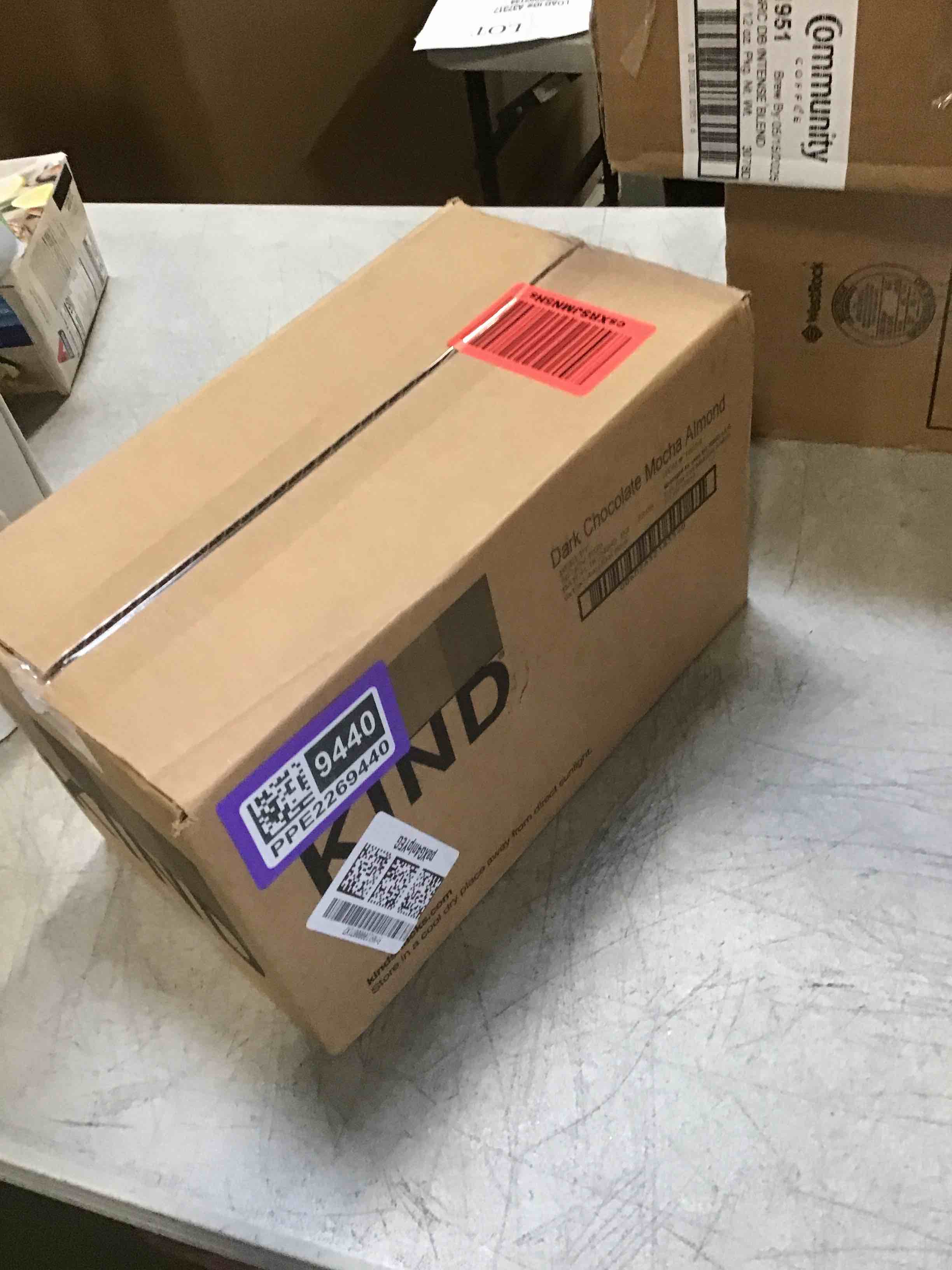 https://s3.amazonaws.com/lotting-images-prod/bidfta/PPE2269440_1745591914209.jpeg
