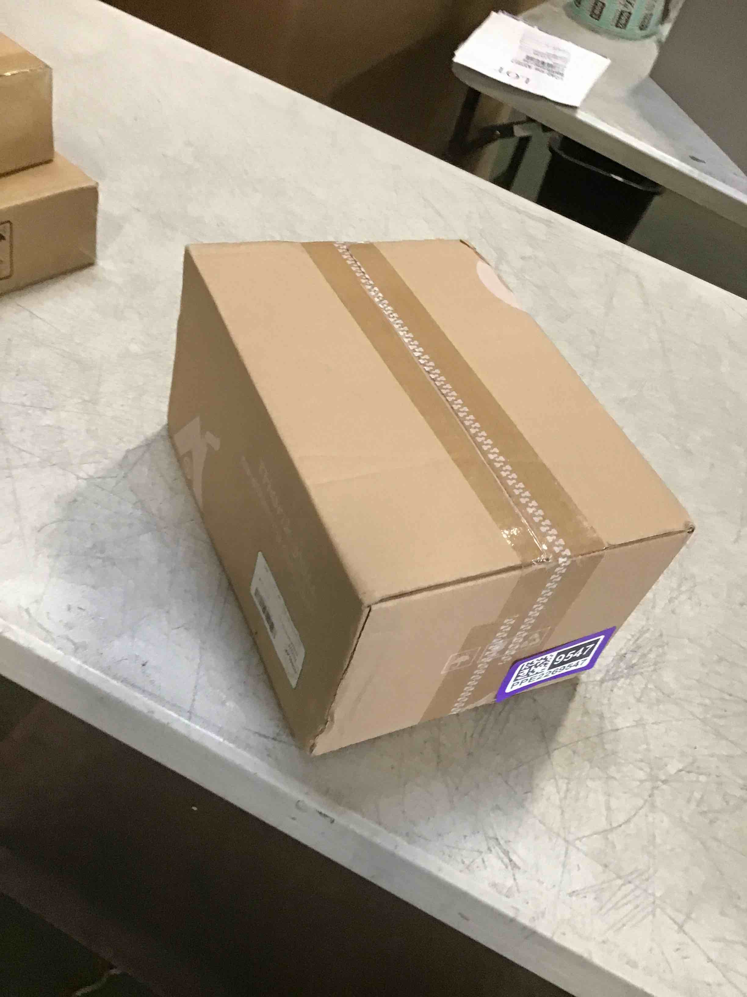 https://s3.amazonaws.com/lotting-images-prod/bidfta/PPE2269547_1745599694026.jpeg